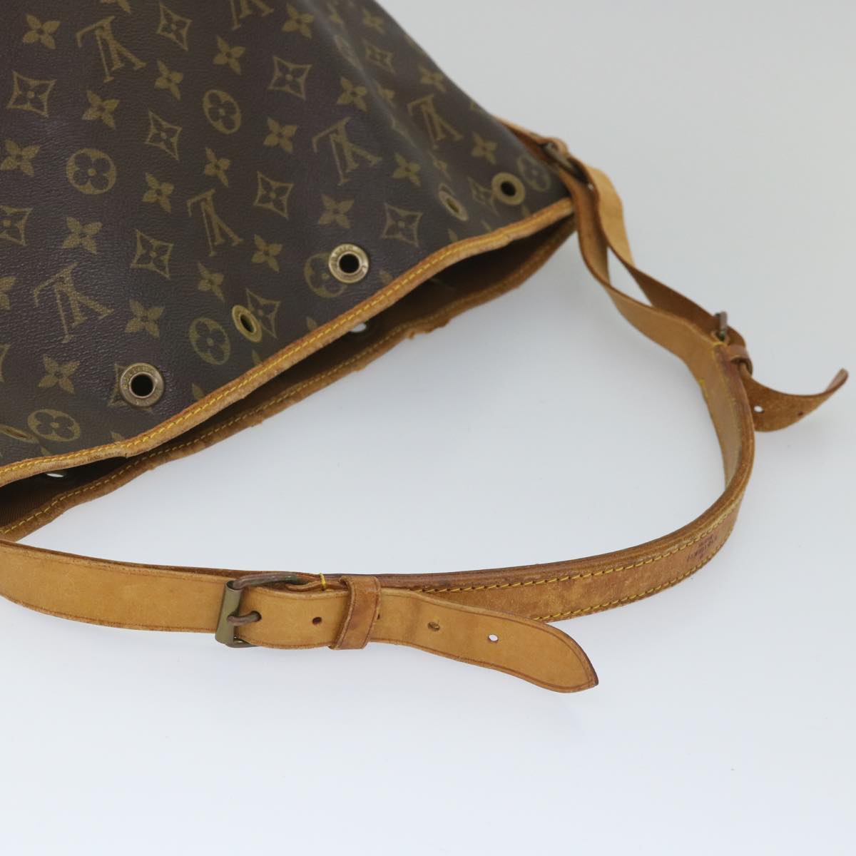 LOUIS VUITTON Monogram Noe Shoulder Bag M42224 LV Auth th4174