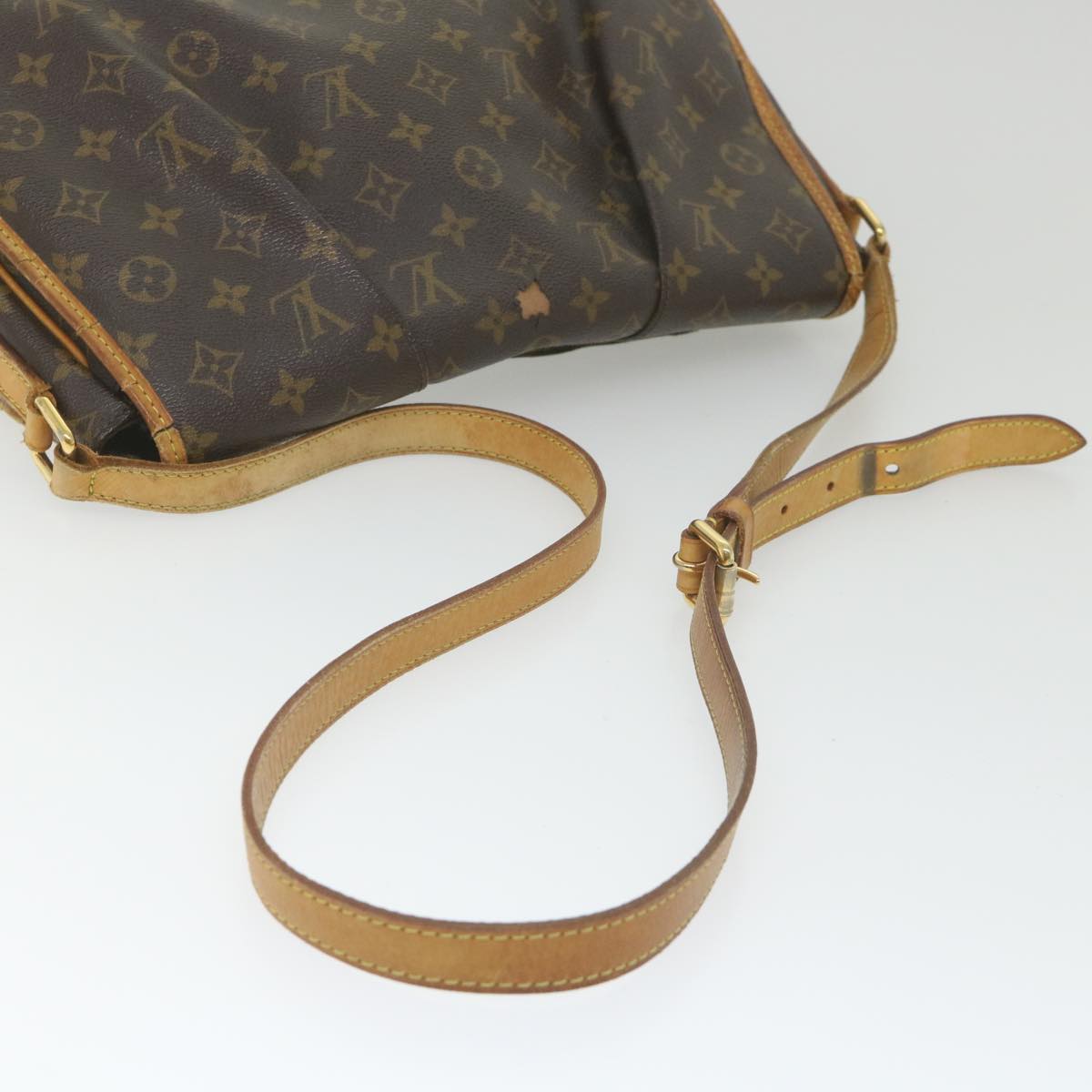 LOUIS VUITTON Monogram Menilmontant MM Shoulder Bag M40473 LV Auth th4204