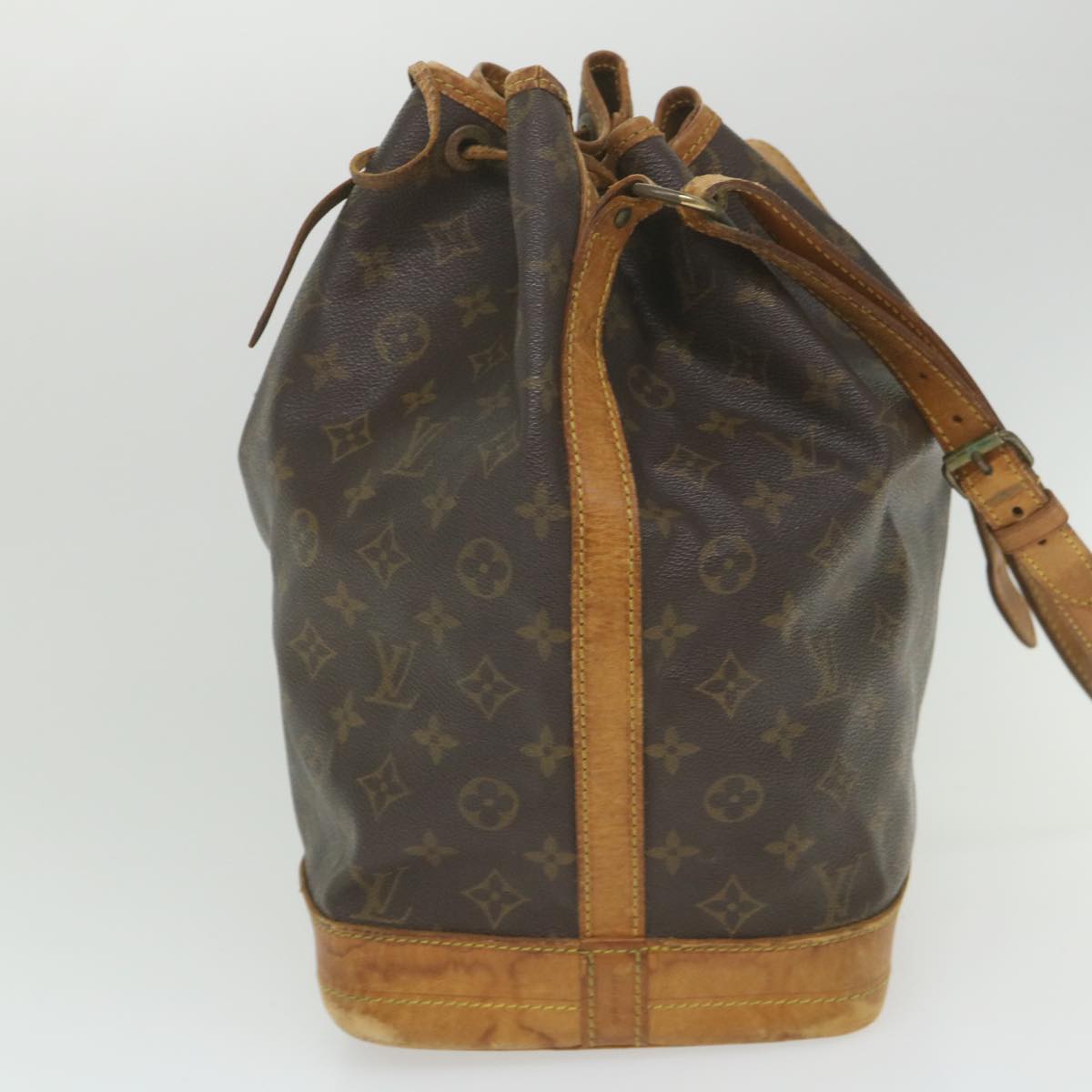 LOUIS VUITTON Monogram Noe Shoulder Bag M42224 LV Auth th4225