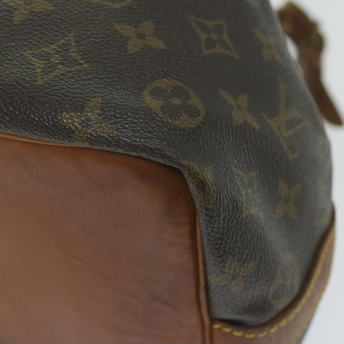 LOUIS VUITTON Monogram Petit Noe Shoulder Bag M42226 LV Auth th4344