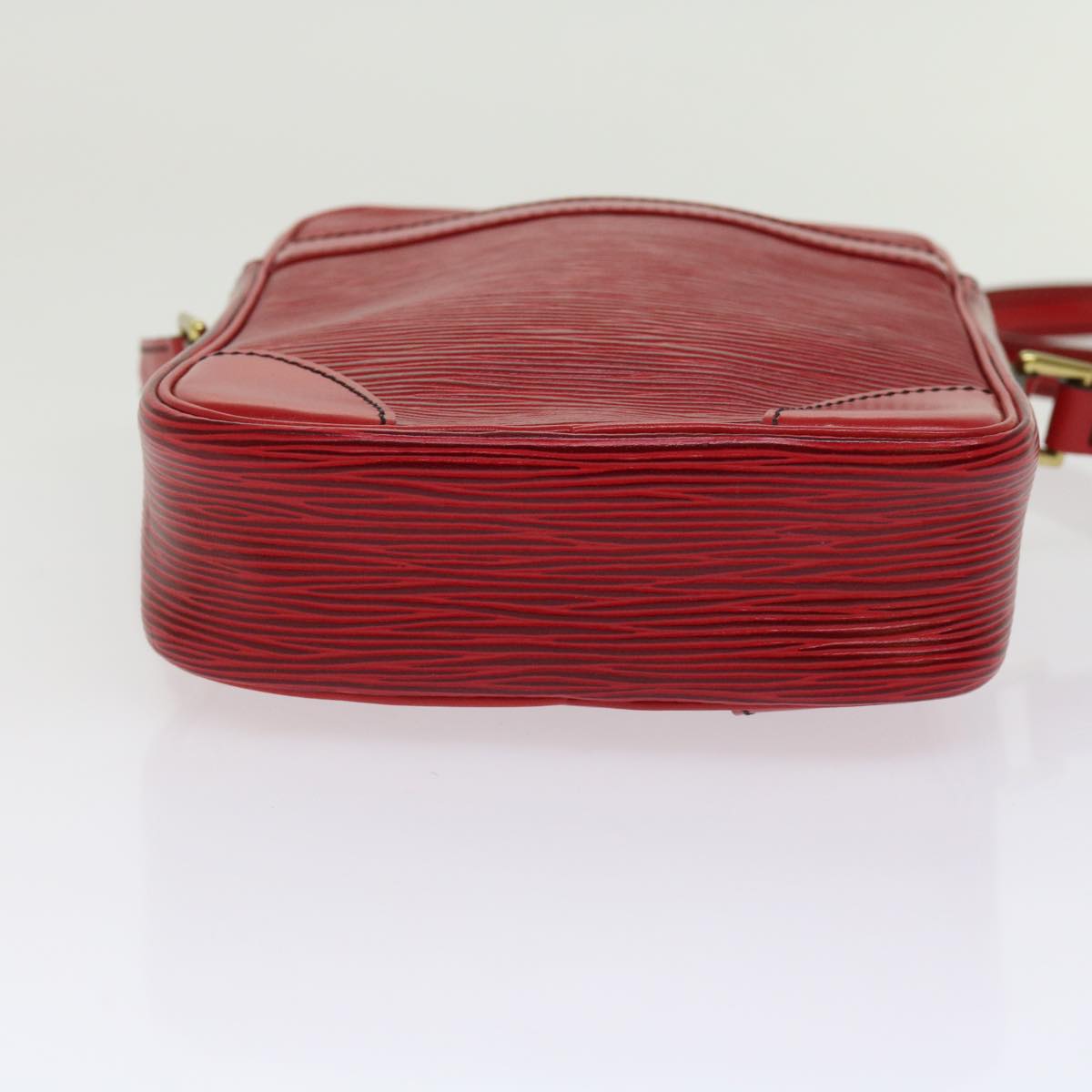 LOUIS VUITTON Epi Danube Shoulder Bag Red M45637 LV Auth th4451