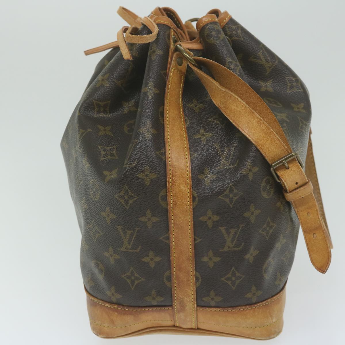 LOUIS VUITTON Monogram Noe Shoulder Bag M42224 LV Auth th4461