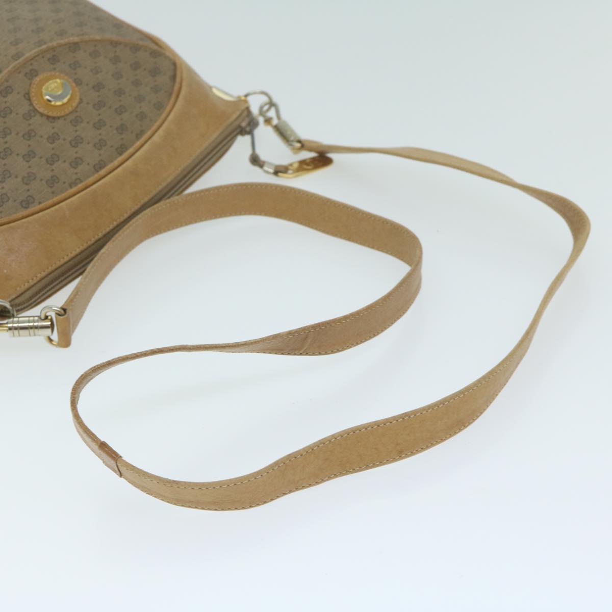 GUCCI Micro GG Supreme Shoulder Bag PVC Leather Beige 001 261 1095 Auth th4494