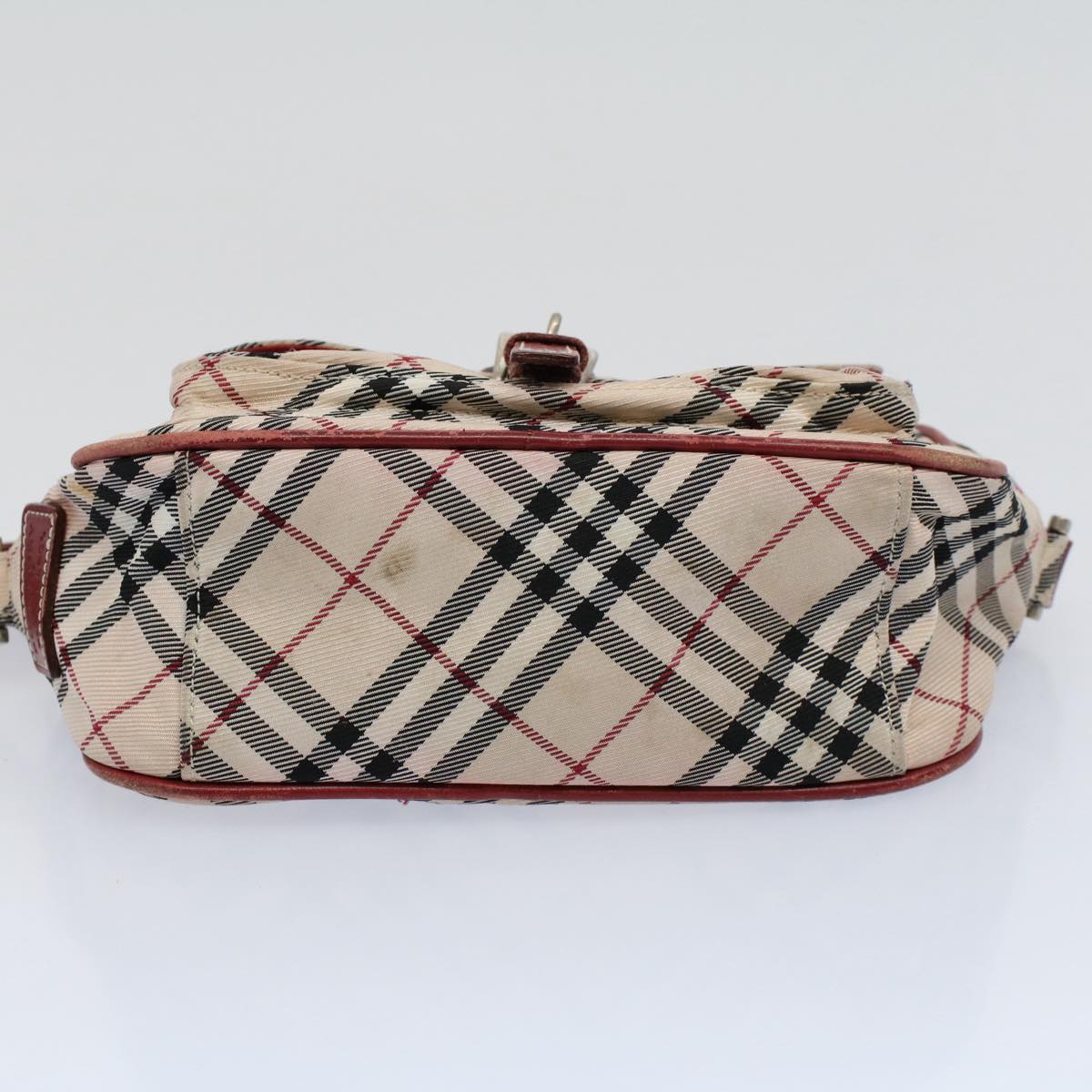 BURBERRY Nova Check Shoulder Bag Nylon Red Auth ti1335