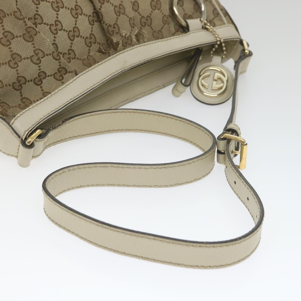 GUCCI GG Canvas Shoulder Bag Beige 296834 Auth ti1339