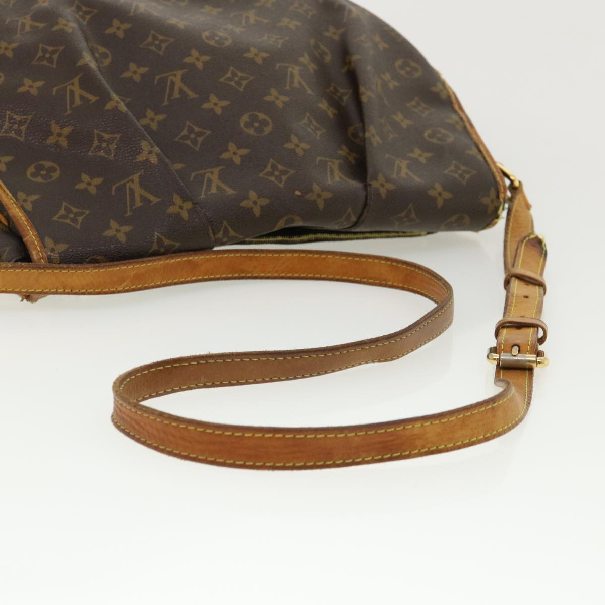 LOUIS VUITTON Monogram Menilmontant MM Shoulder Bag M40473 LV Auth ti796