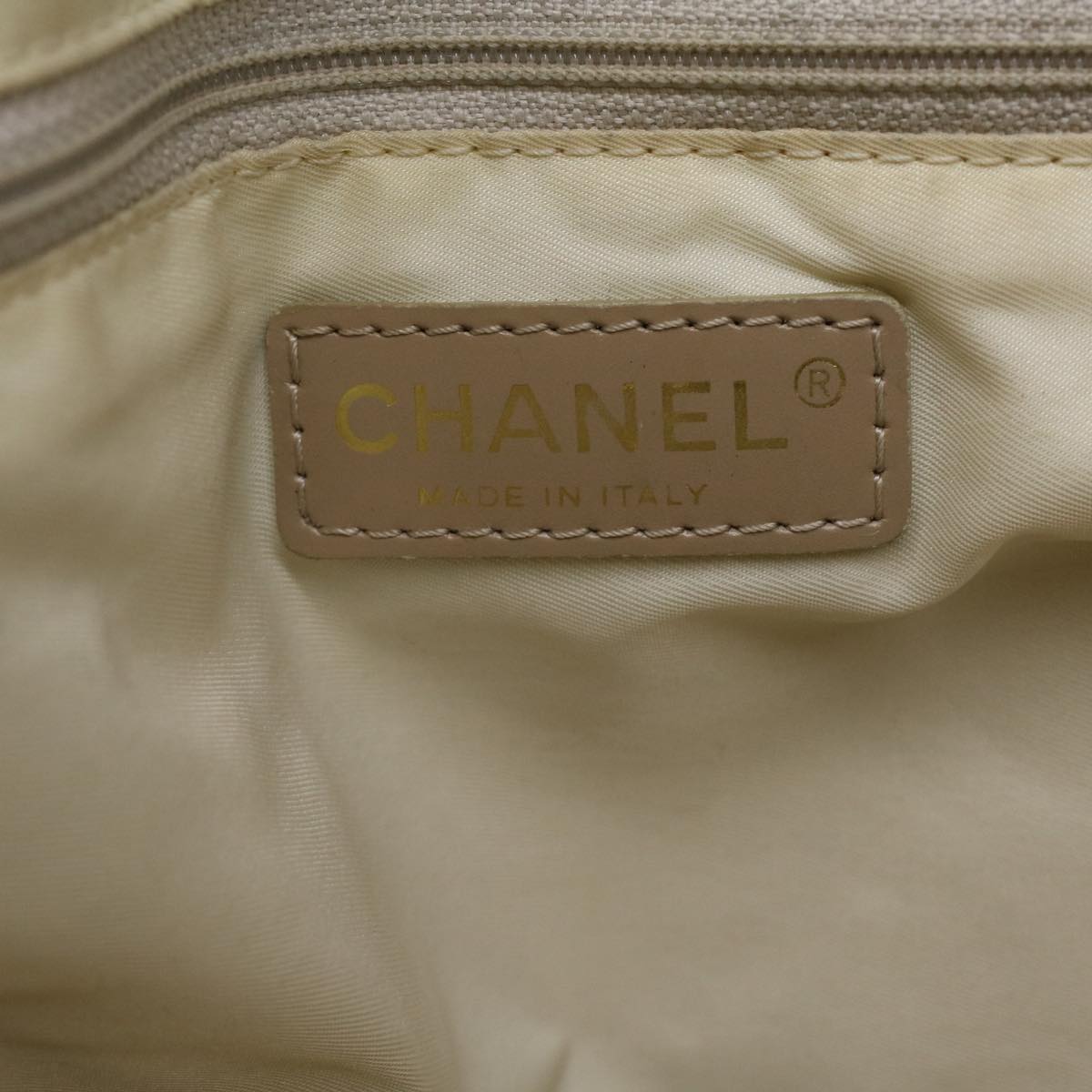 CHANEL Travel line Tote Bag Canvas Beige CC Auth ti882