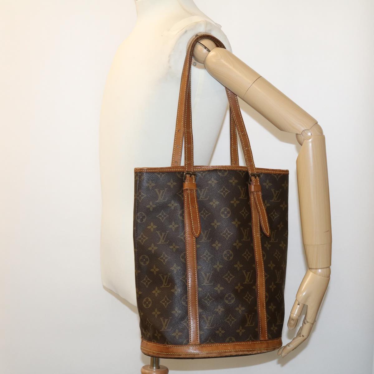 LOUIS VUITTON Monogram Bucket GM Shoulder Bag Vintage M42236 LV Auth tp319