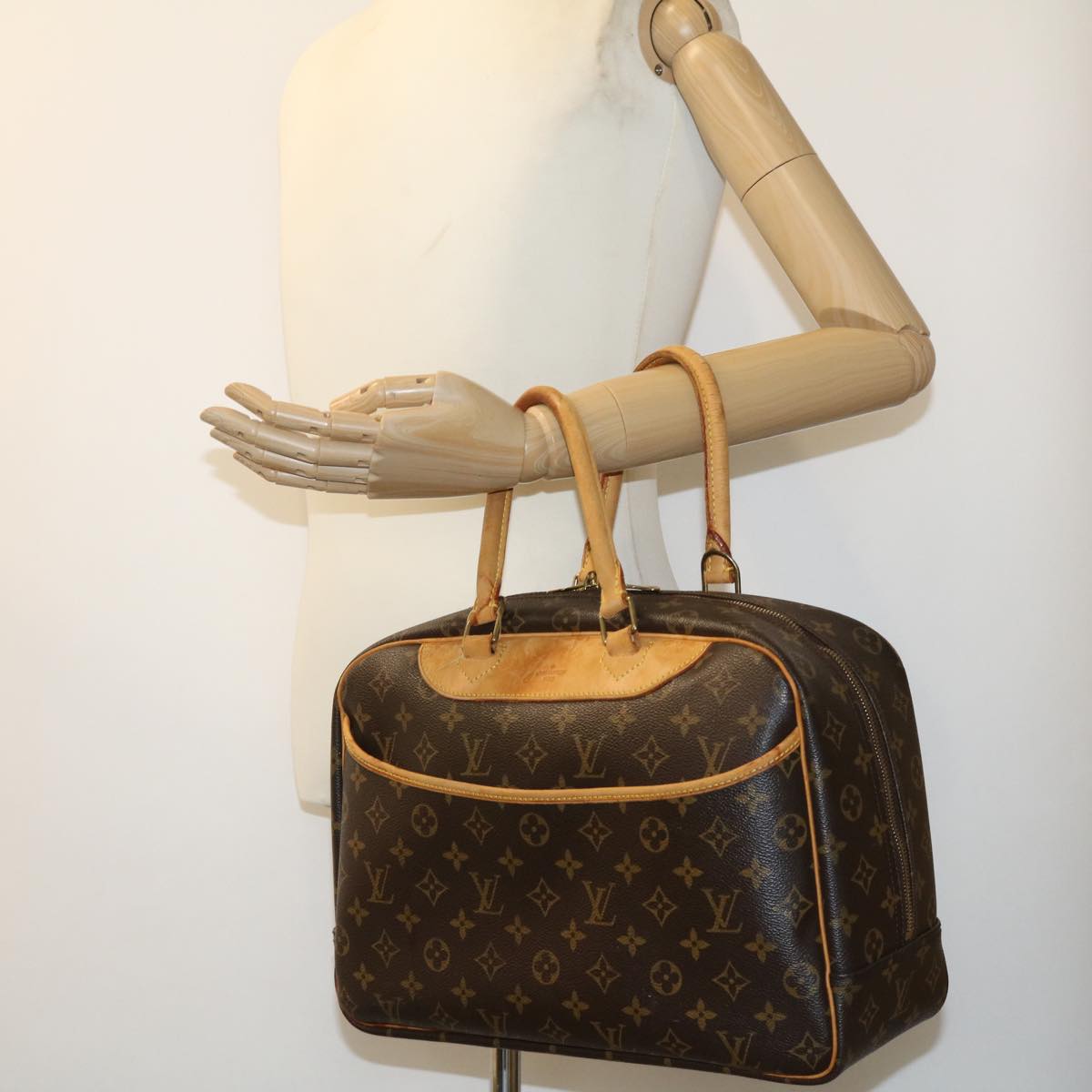 LOUIS VUITTON Monogram Deauville Hand Bag M47270 LV Auth tp349