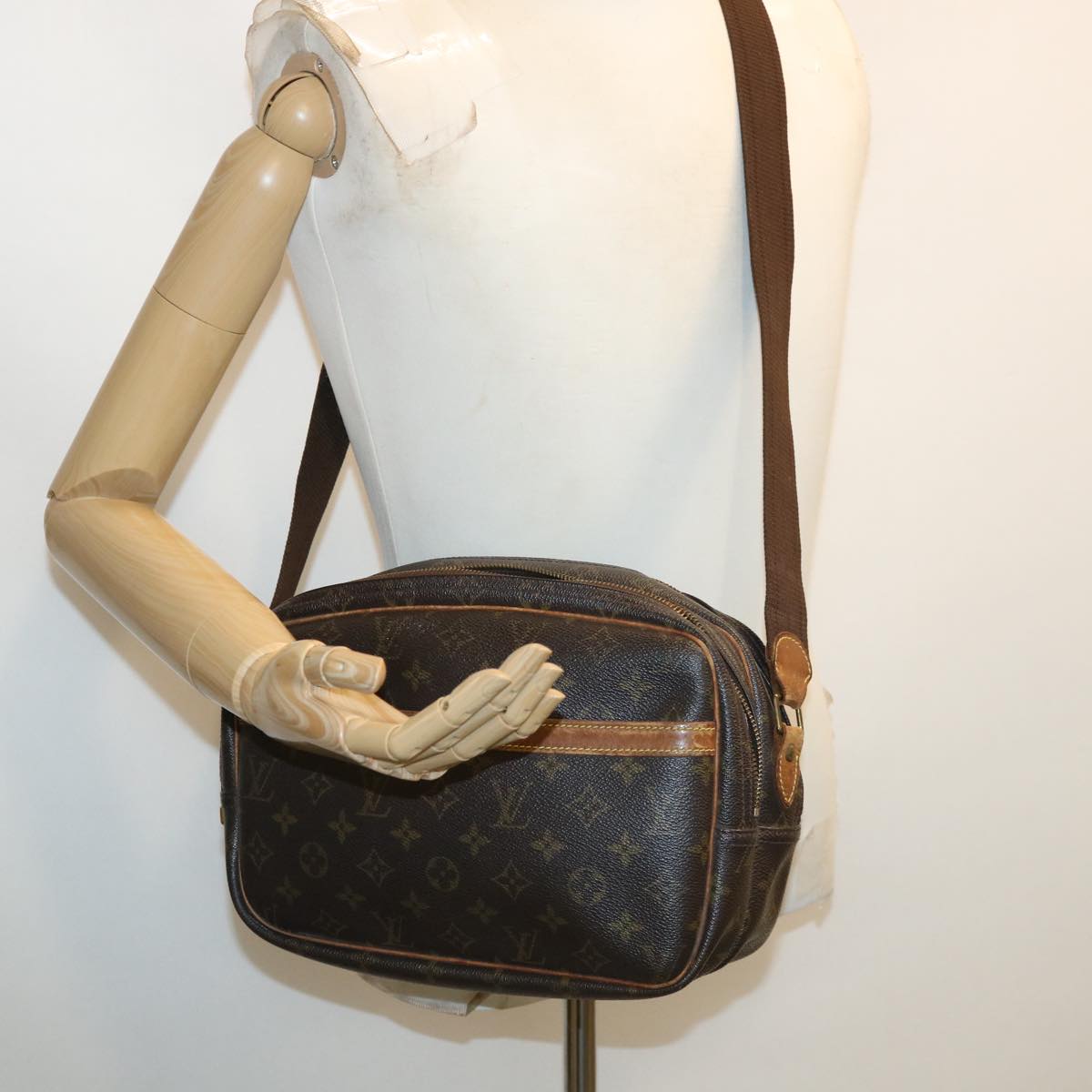 LOUIS VUITTON Monogram Reporter PM Shoulder Bag M45254 LV Auth tp447