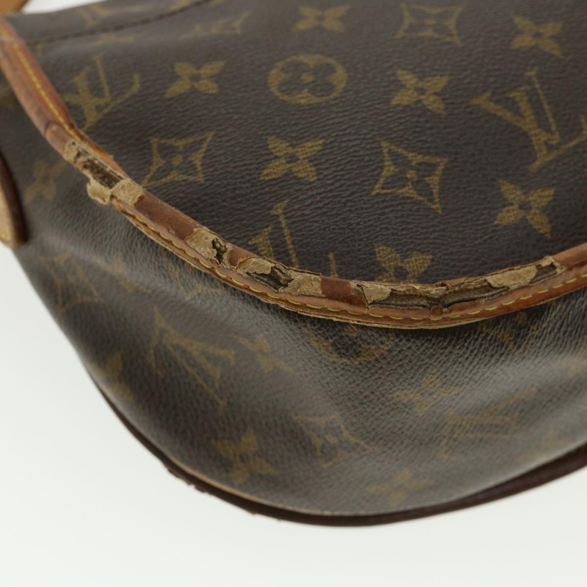 LOUIS VUITTON Monogram Menilmontant PM Shoulder Bag M40474 LV Auth tp487