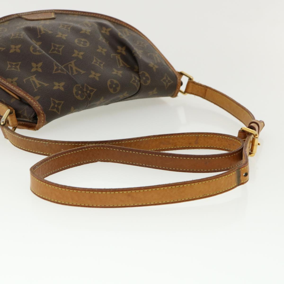 LOUIS VUITTON Monogram Menilmontant PM Shoulder Bag M40474 LV Auth tp487