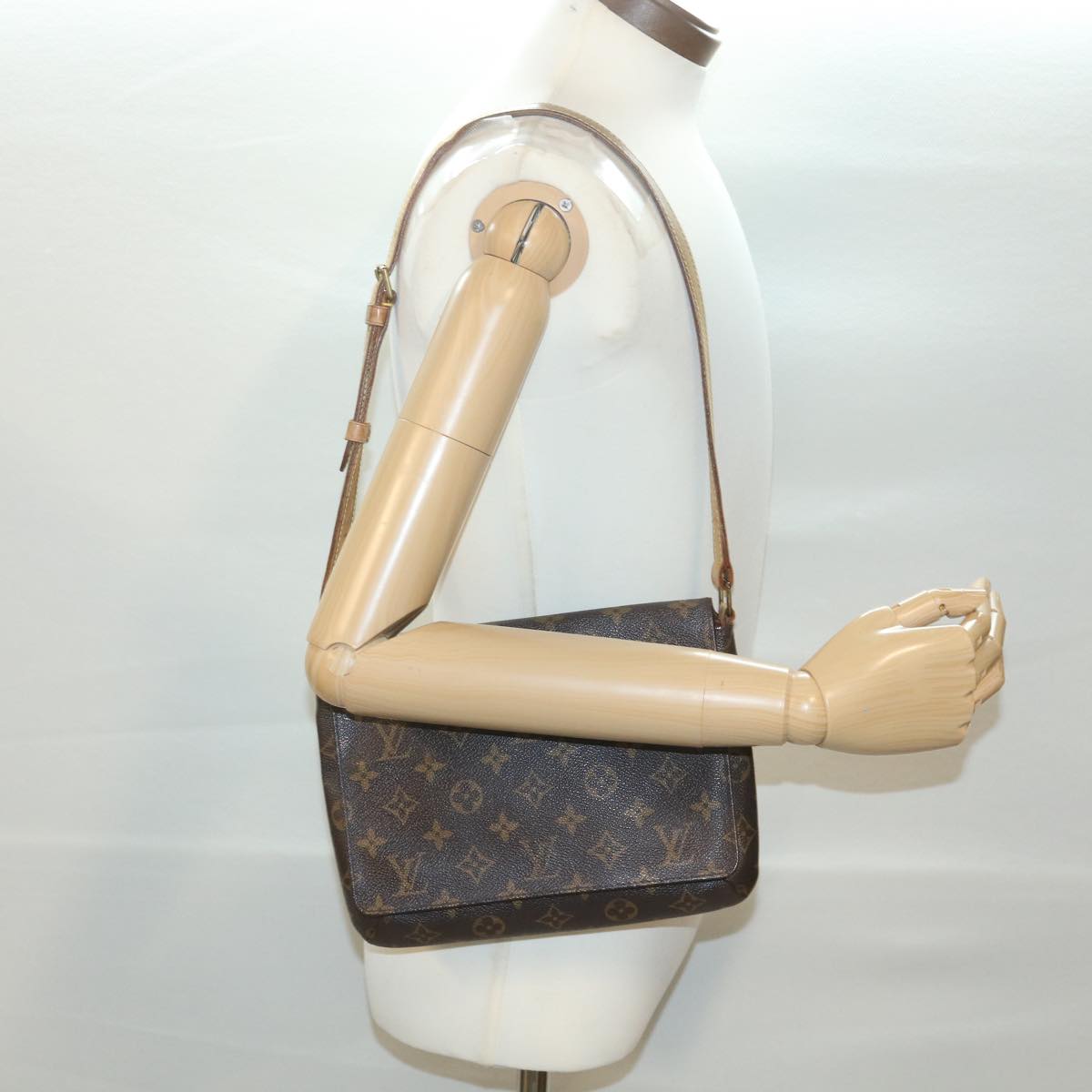 LOUIS VUITTON Monogram Musette Tango Short Strap Shoulder Bag M51257 Auth tp618