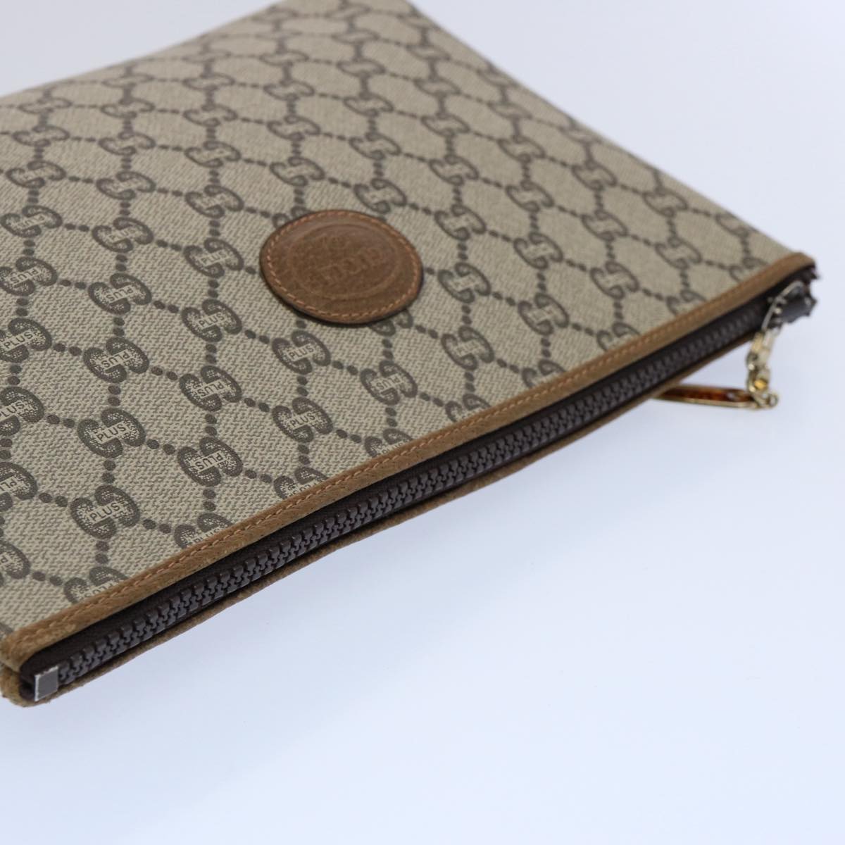 GUCCI GG PLUS Canvas Clutch Bag PVC Beige Auth uy148