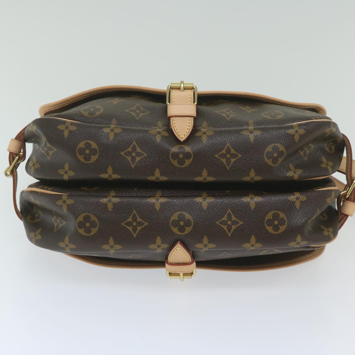 LOUIS VUITTON Monogram Saumur 30 Shoulder Bag M42256 LV Auth uy166A