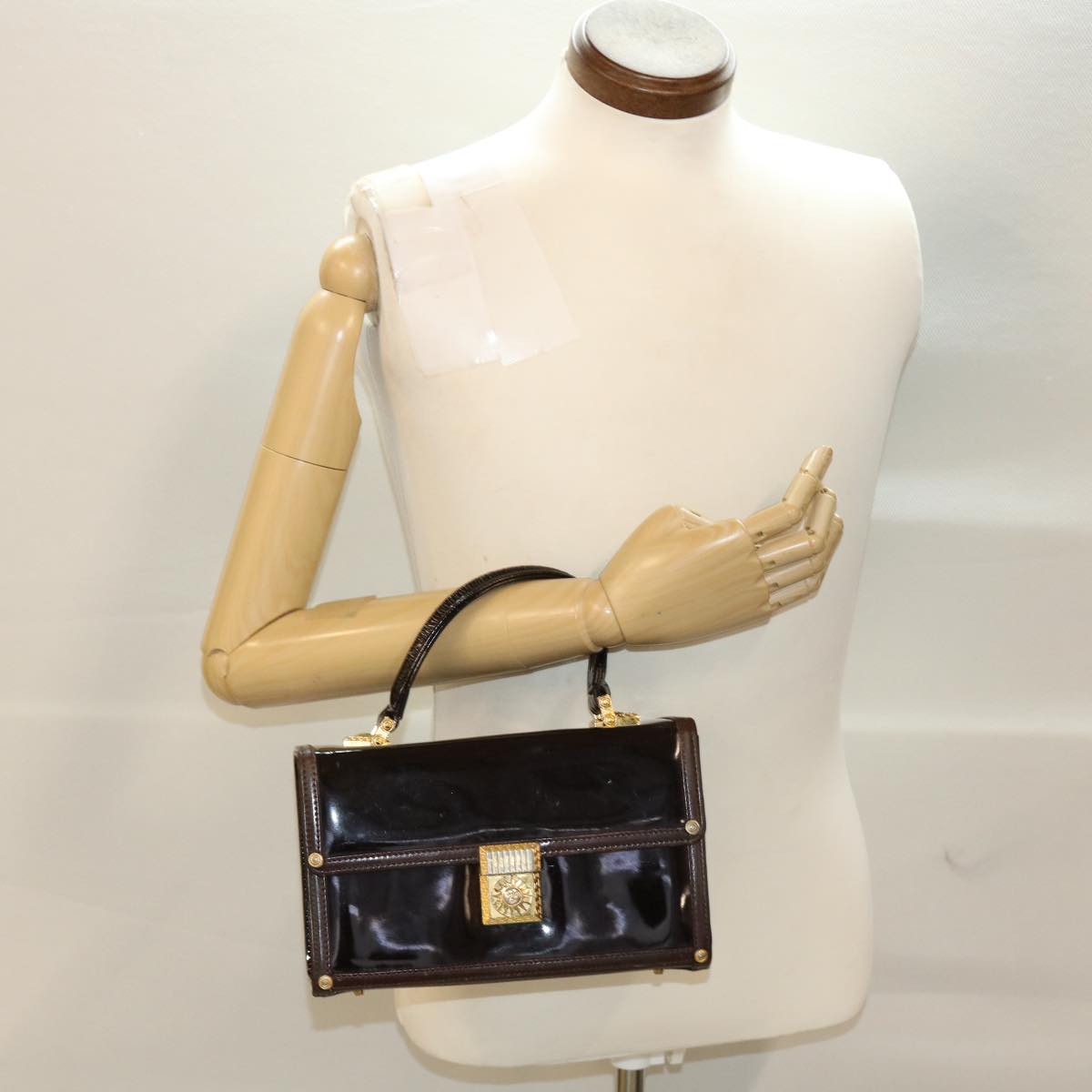 VERSACE Hand Bag Patent leather Brown Auth yb126