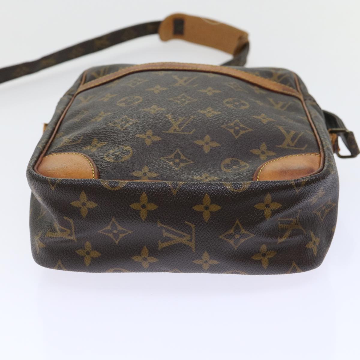 LOUIS VUITTON Monogram Danube MM Shoulder Bag M45264 LV Auth yb349