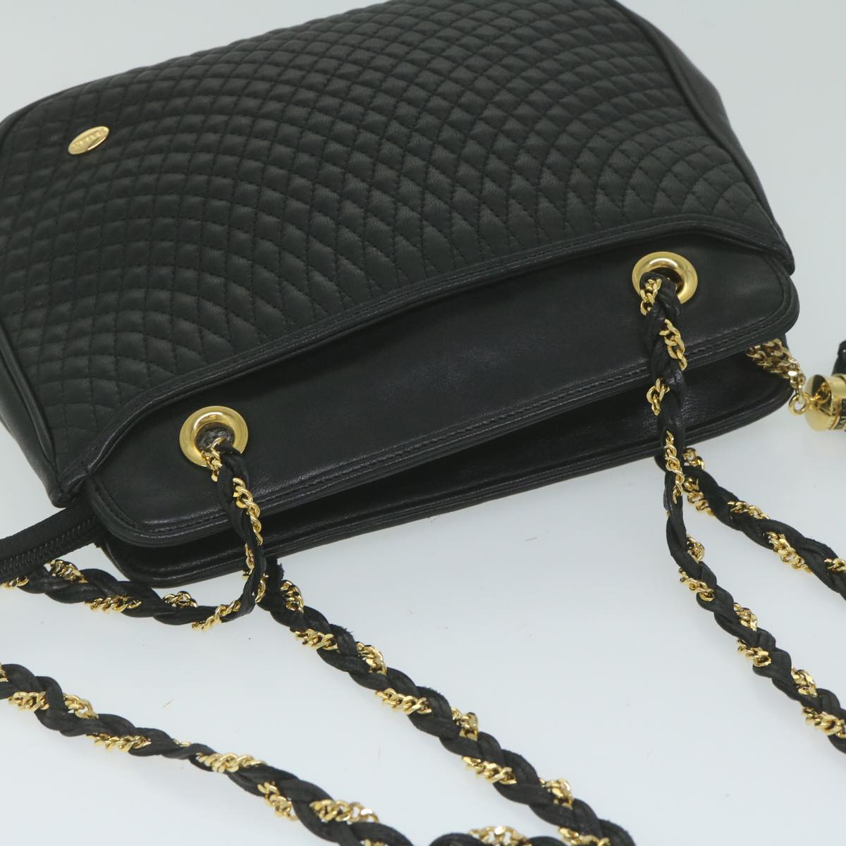 BALLY Quilted Chain Shoulder Bag Leather Black Auth yb484