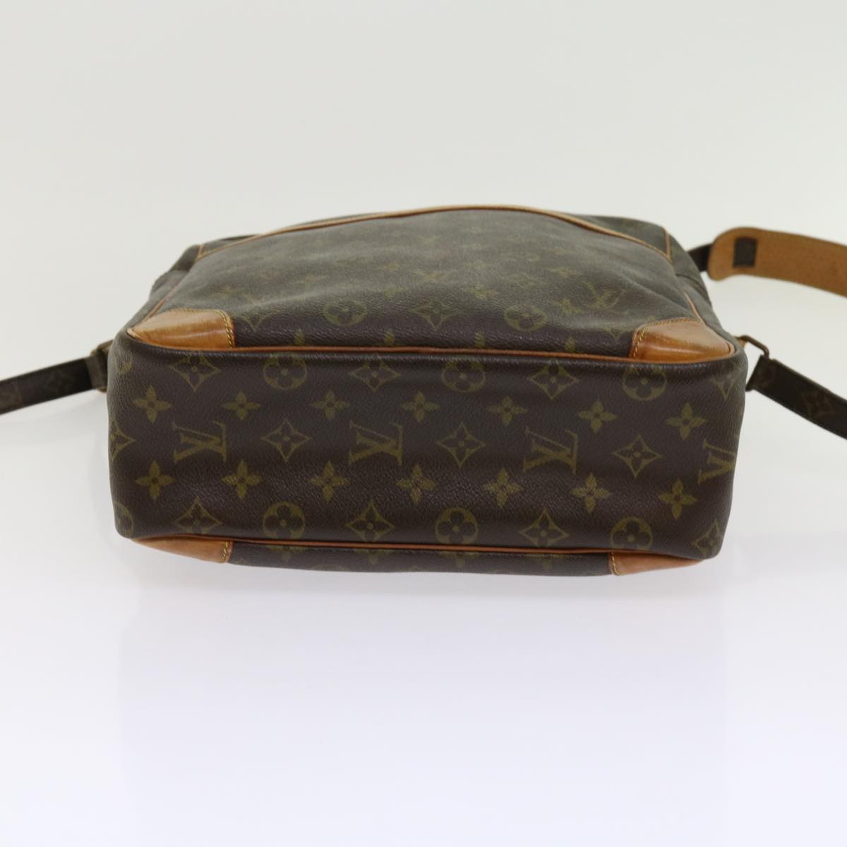 LOUIS VUITTON Monogram Danube GM Shoulder Bag M45262 LV Auth yk10010