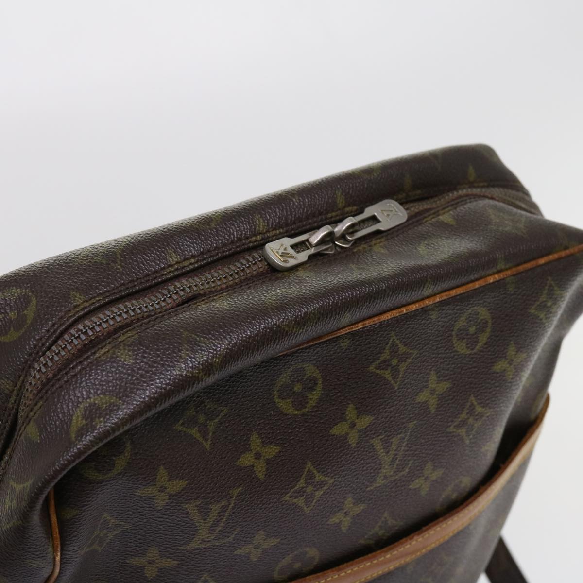 LOUIS VUITTON Monogram Danube GM Shoulder Bag M45262 LV Auth yk10010