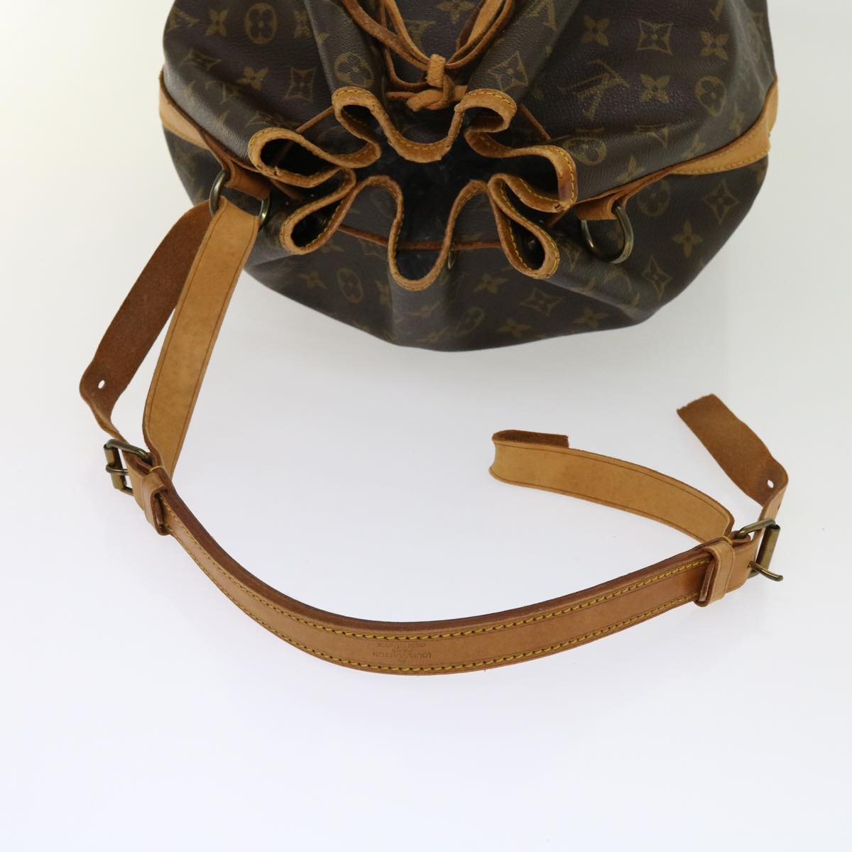 LOUIS VUITTON Monogram Noe Shoulder Bag M42224 LV Auth yk10016