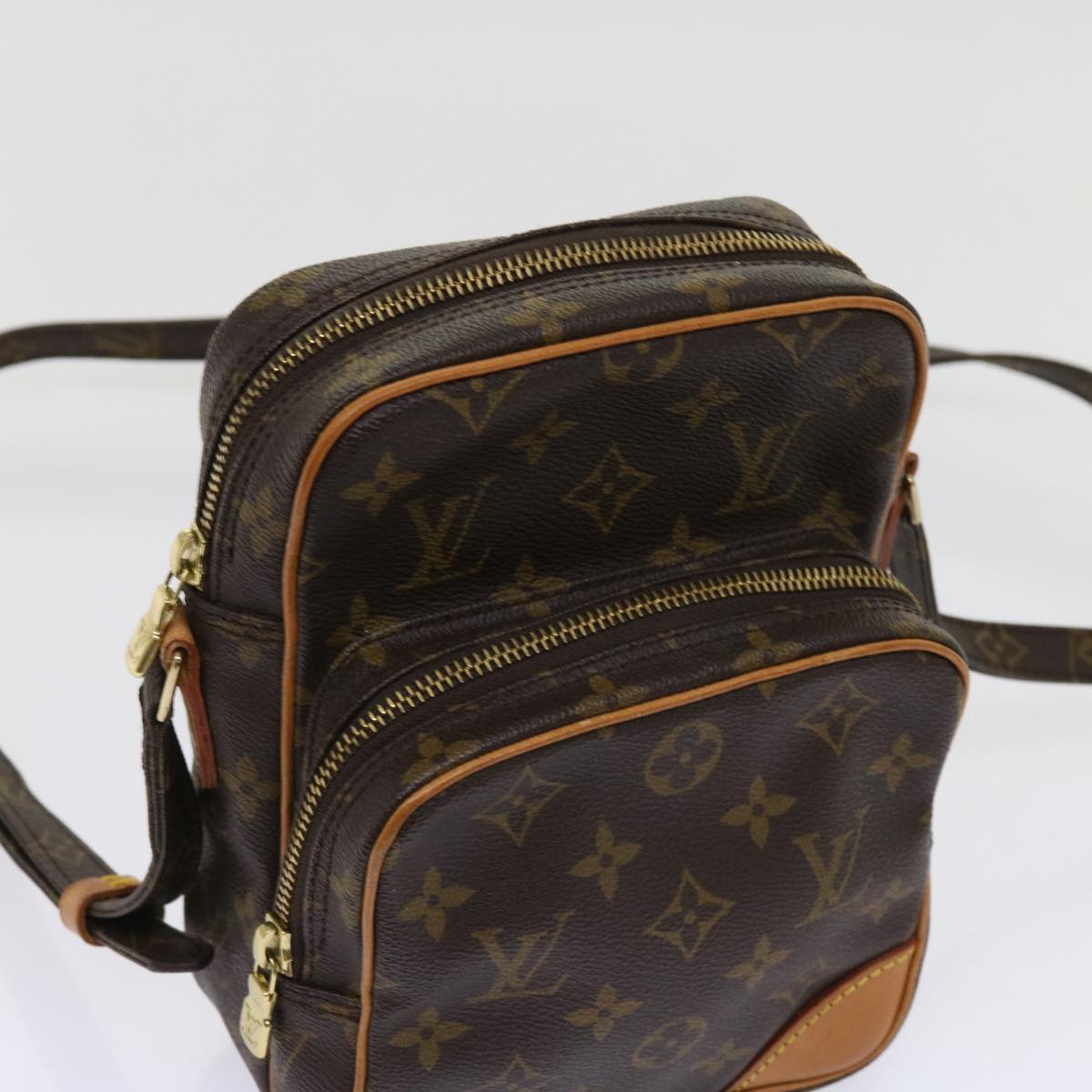 LOUIS VUITTON Monogram Amazon Shoulder Bag M45236 LV Auth yk10028