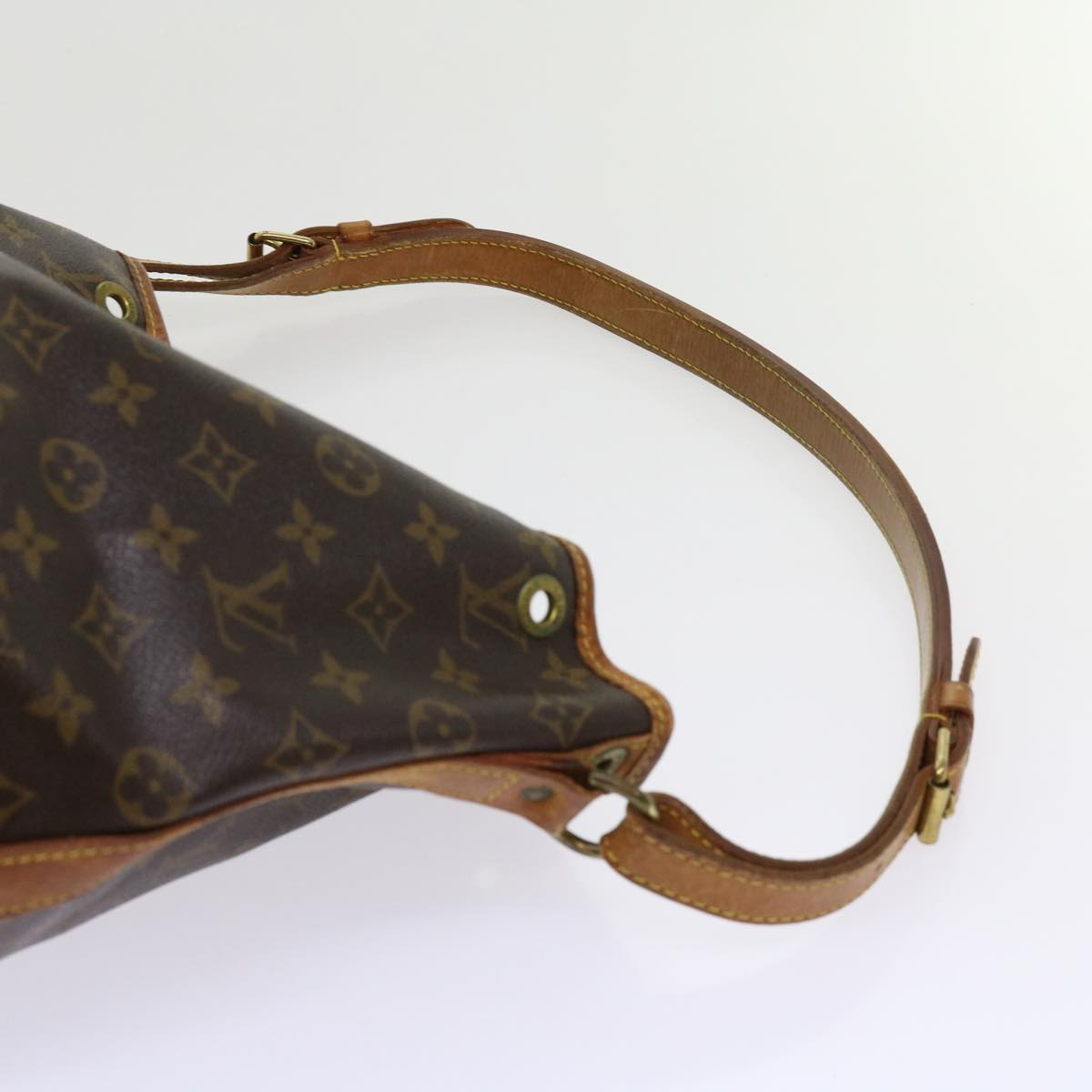 LOUIS VUITTON Monogram Petit Noe Shoulder Bag M42226 LV Auth yk10041