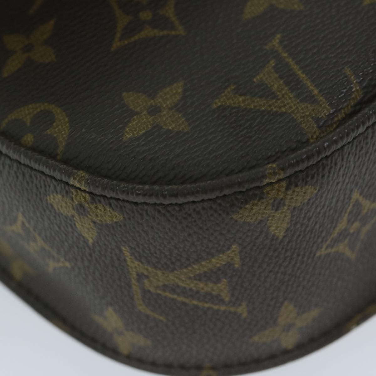 LOUIS VUITTON Monogram Saint Cloud GM Shoulder Bag M51242 LV Auth yk10136