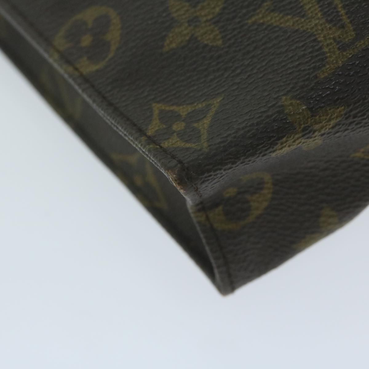 LOUIS VUITTON Monogram Poche Toilette 26 Pouch M47542 LV Auth yk10192