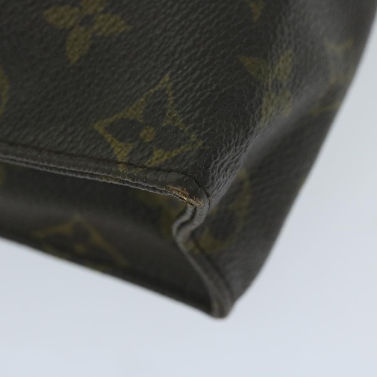 LOUIS VUITTON Monogram Poche Toilette 26 Pouch M47542 LV Auth yk10192