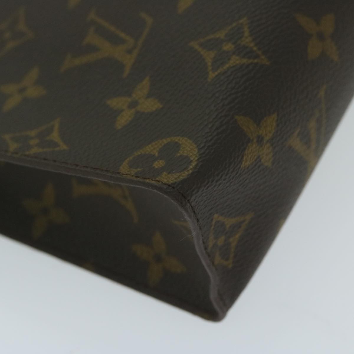 LOUIS VUITTON Monogram Poche Toilette 26 Pouch M47542 LV Auth yk10200