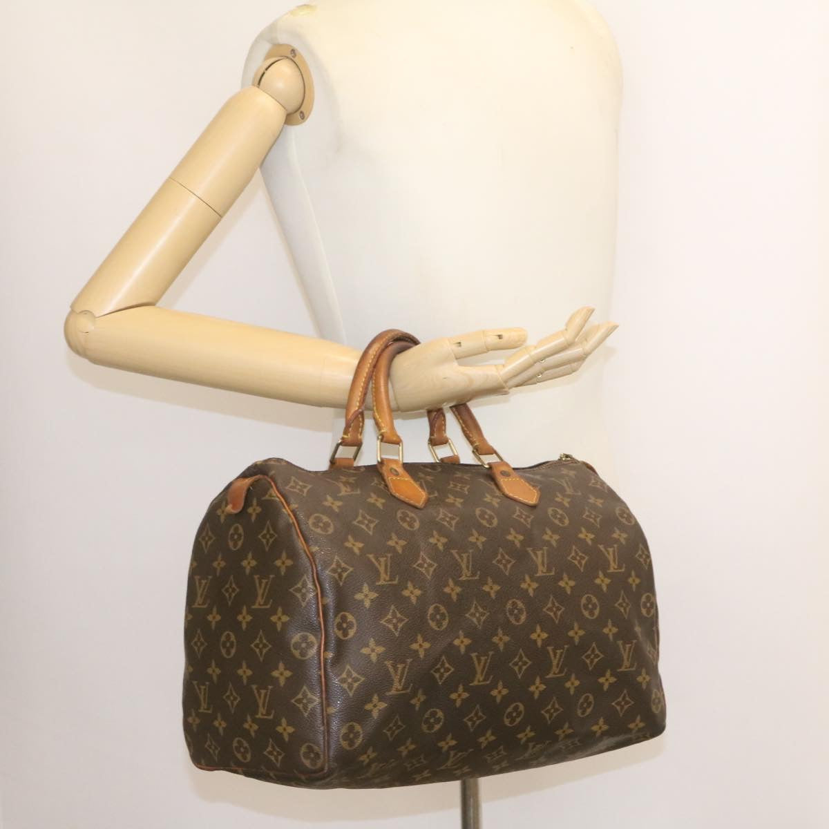 LOUIS VUITTON Monogram Speedy 35 Handbag M41524 LV Auth yk2544