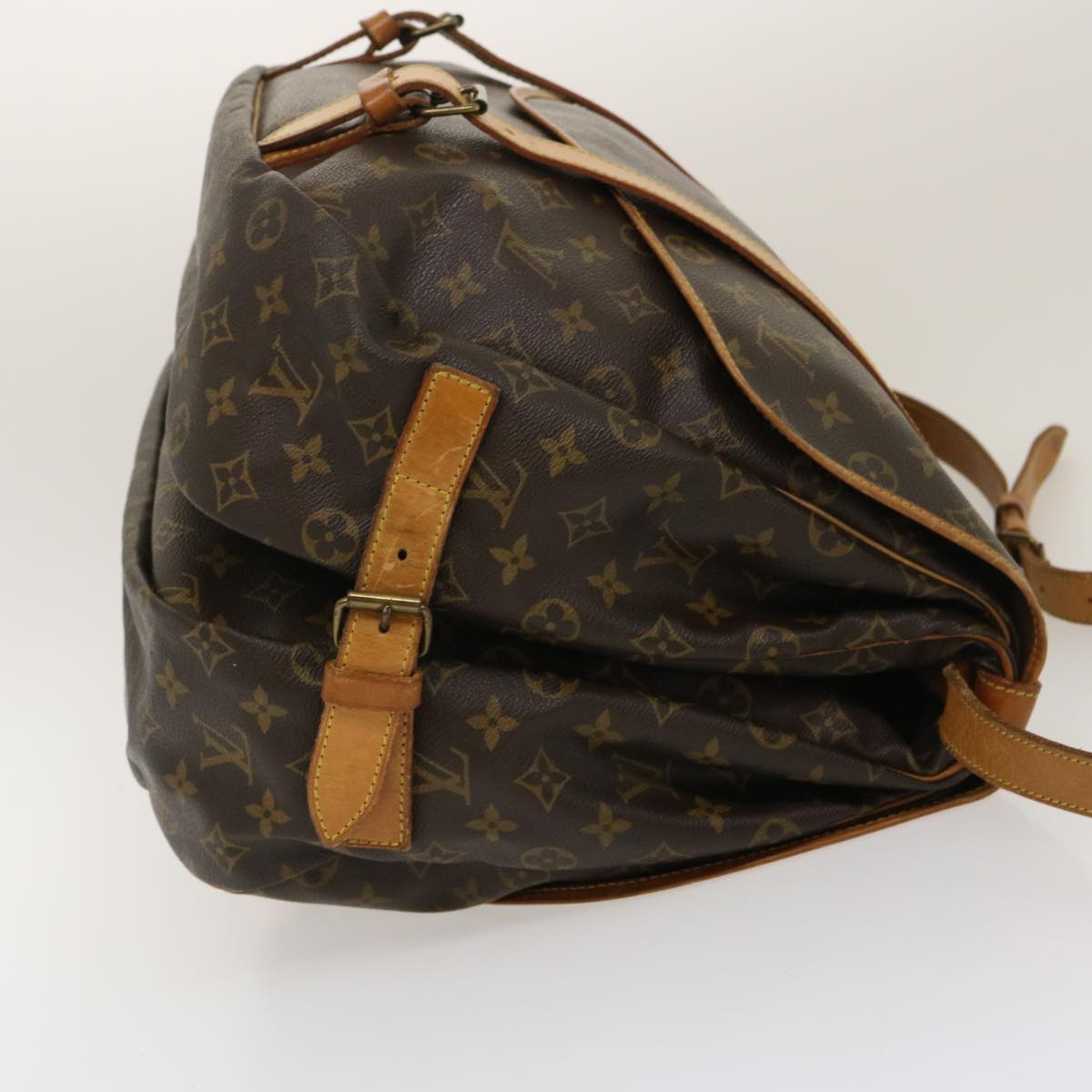 LOUIS VUITTON Monogram Saumur 43 Shoulder Bag M42252 LV Auth yk4353