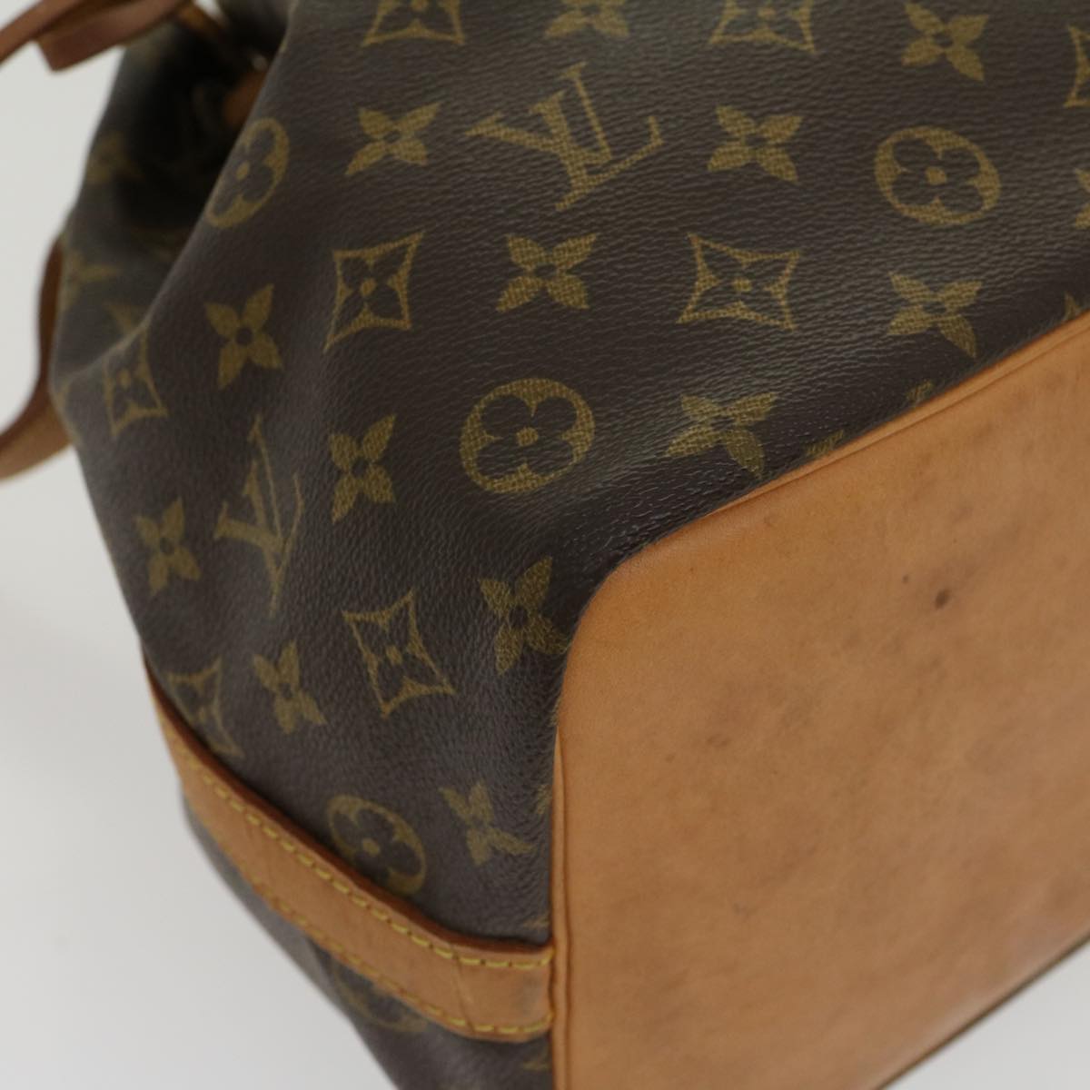 LOUIS VUITTON Monogram Petit Noe Shoulder Bag M42226 LV Auth yk4750