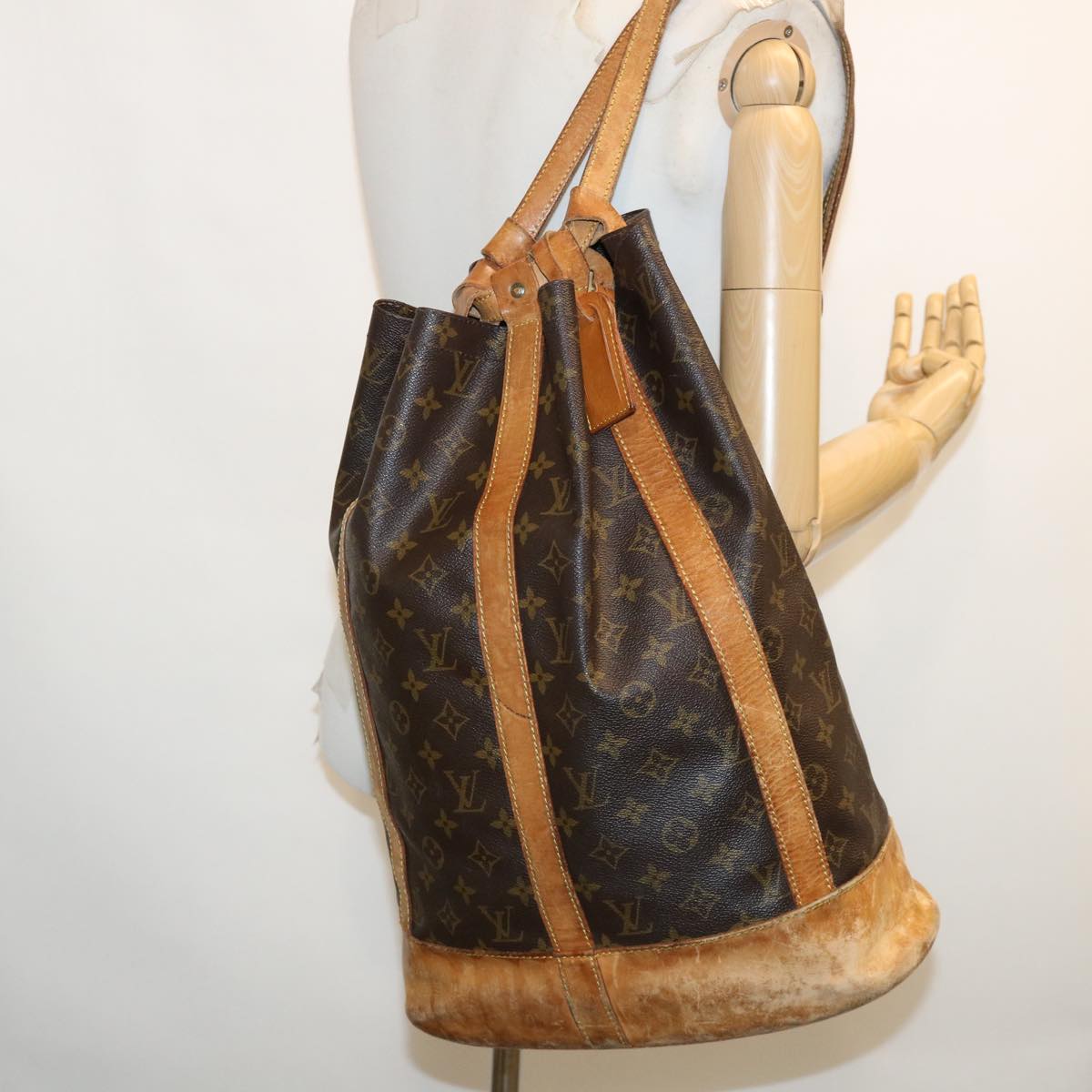 LOUIS VUITTON Monogram Randonnee GM Shoulder Bag M42244 LV Auth yk5229B