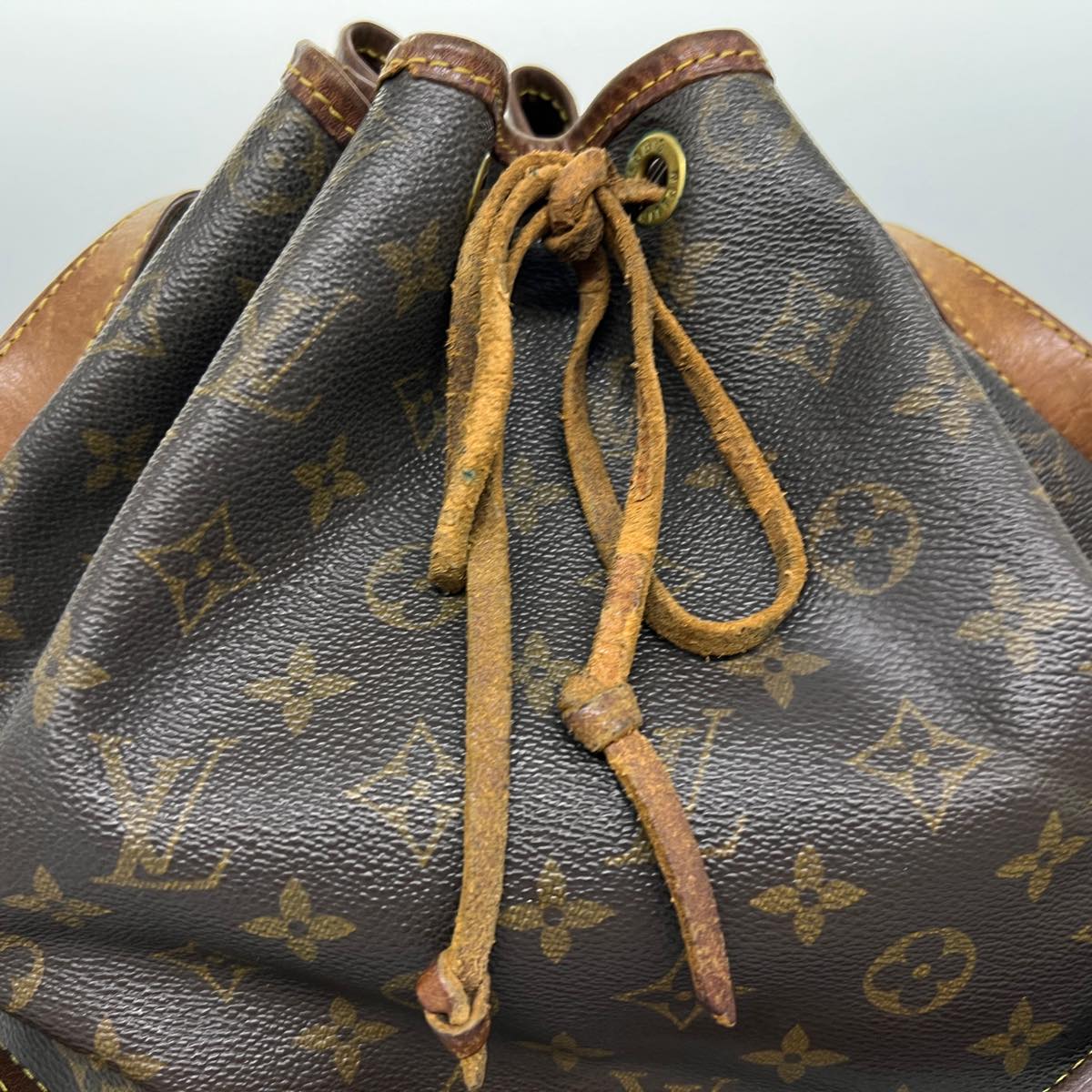 LOUIS VUITTON Monogram Noe Shoulder Bag M42224 LV Auth yk5263B