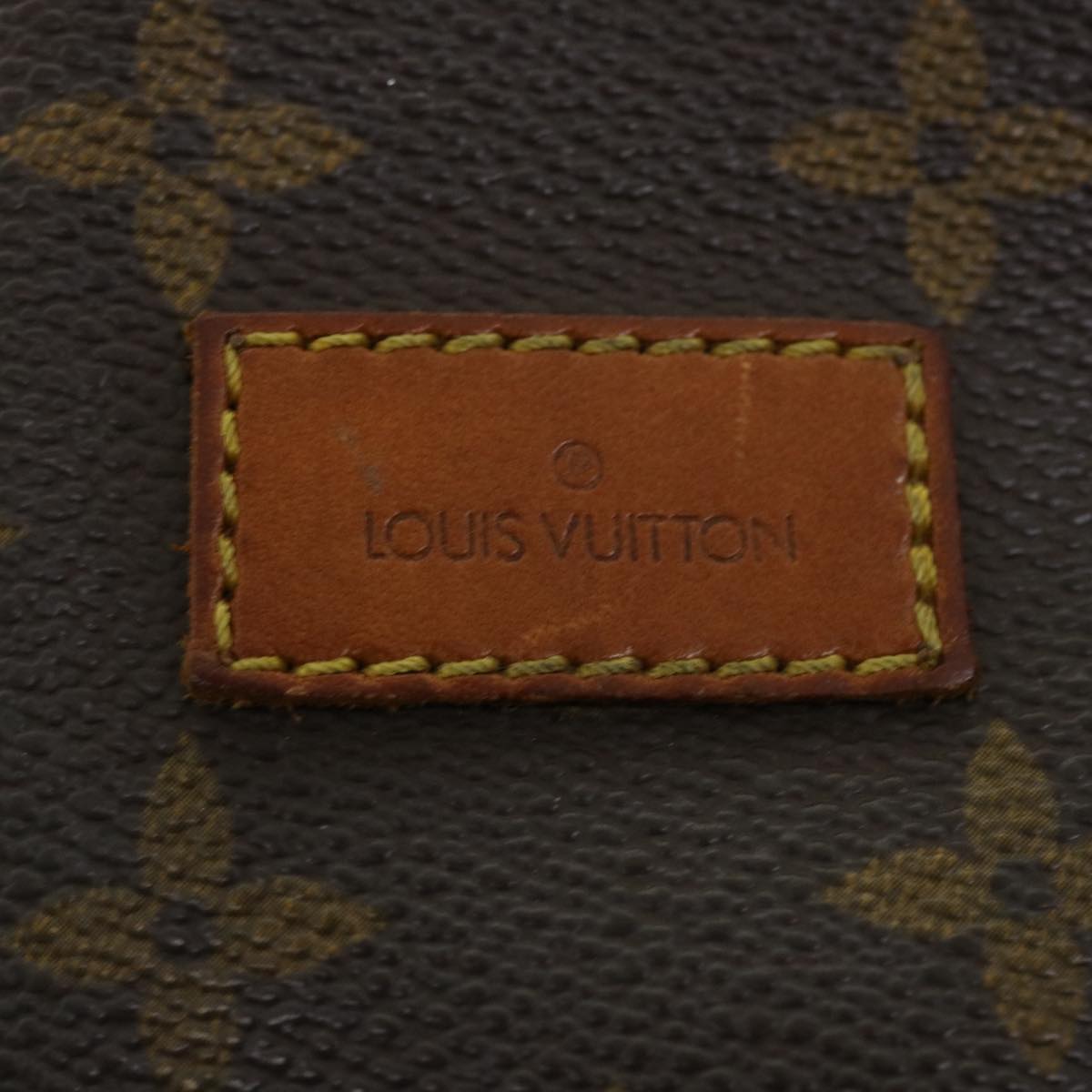 LOUIS VUITTON Monogram Saumur 30 Shoulder Bag M42256 LV Auth yk5656