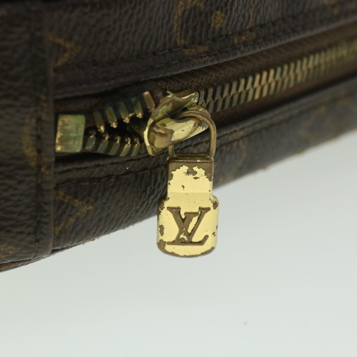 LOUIS VUITTON Monogram Pochette Gange Shoulder Bag M51870 LV Auth yk6003