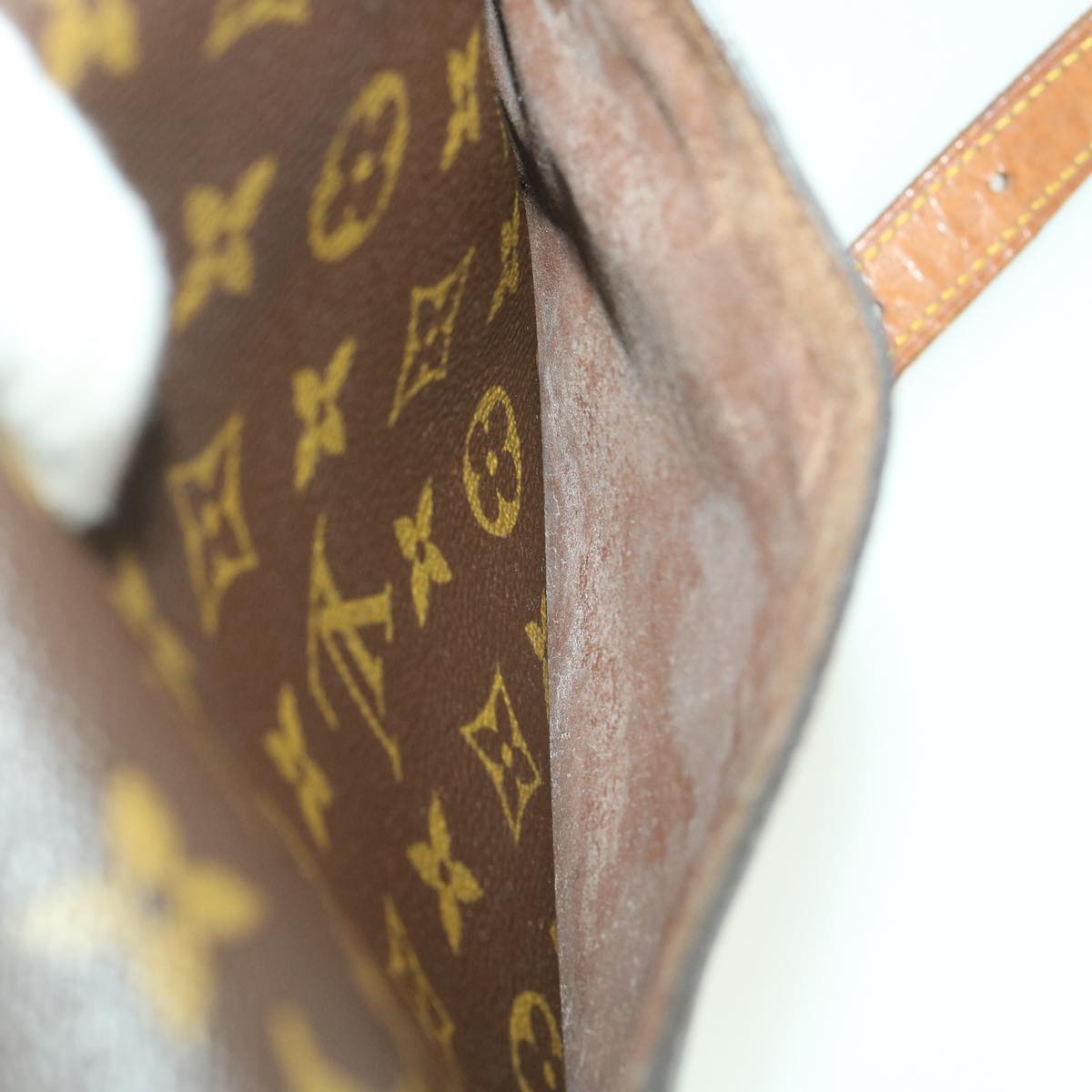 LOUIS VUITTON Monogram Saint Cloud GM Shoulder Bag M51242 LV Auth yk6113