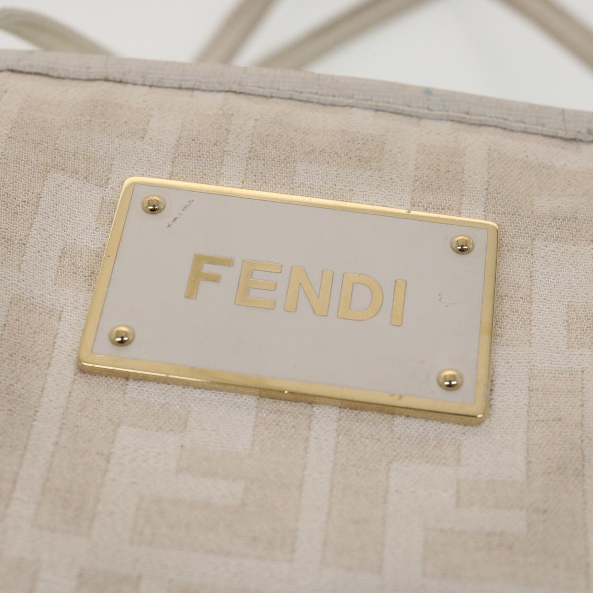 FENDI Zucca Canvas Tote Bag White 8BH185-HKN-128-2550 Auth yk6324