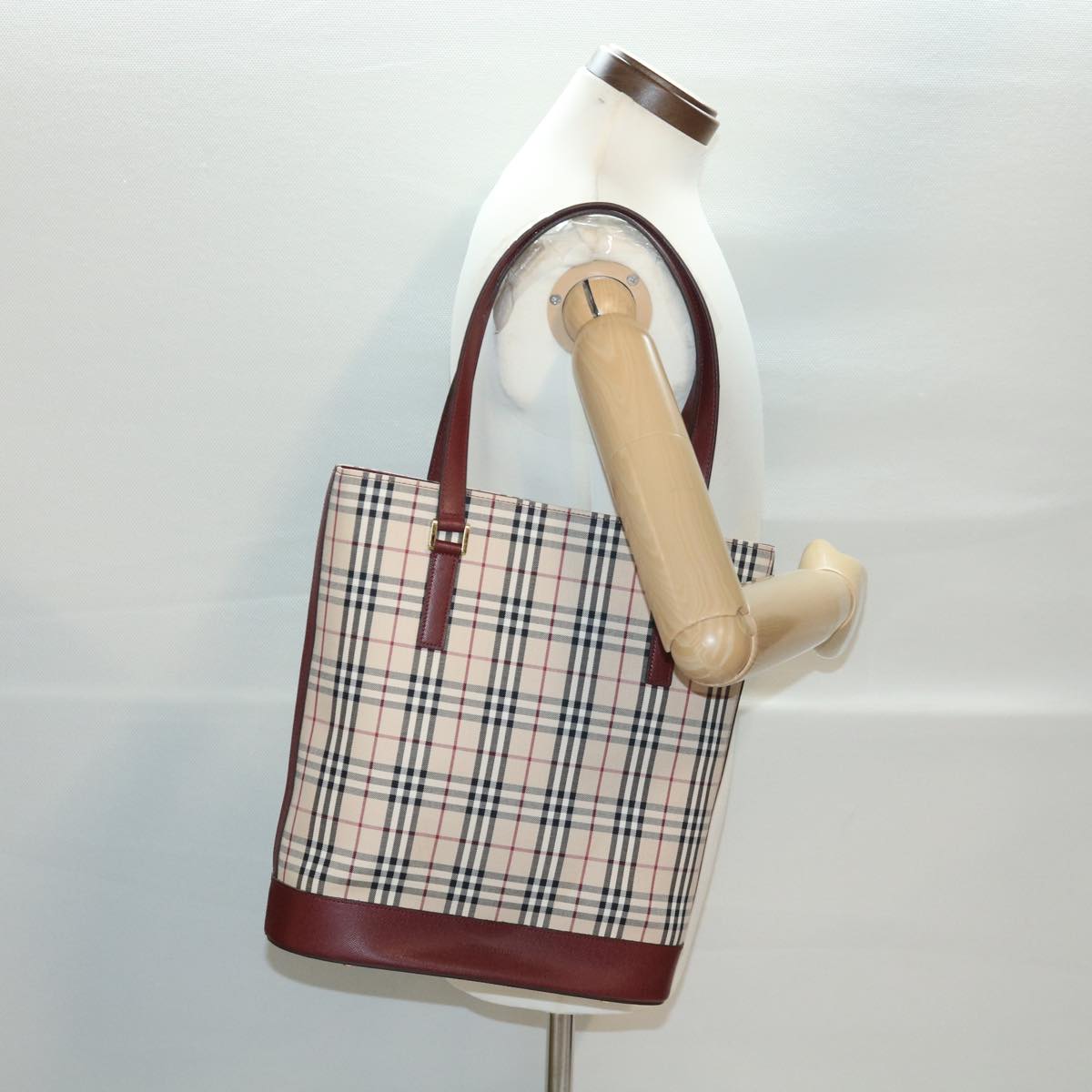 BURBERRY Nova Check Tote Bag Nylon Beige Auth yk6343