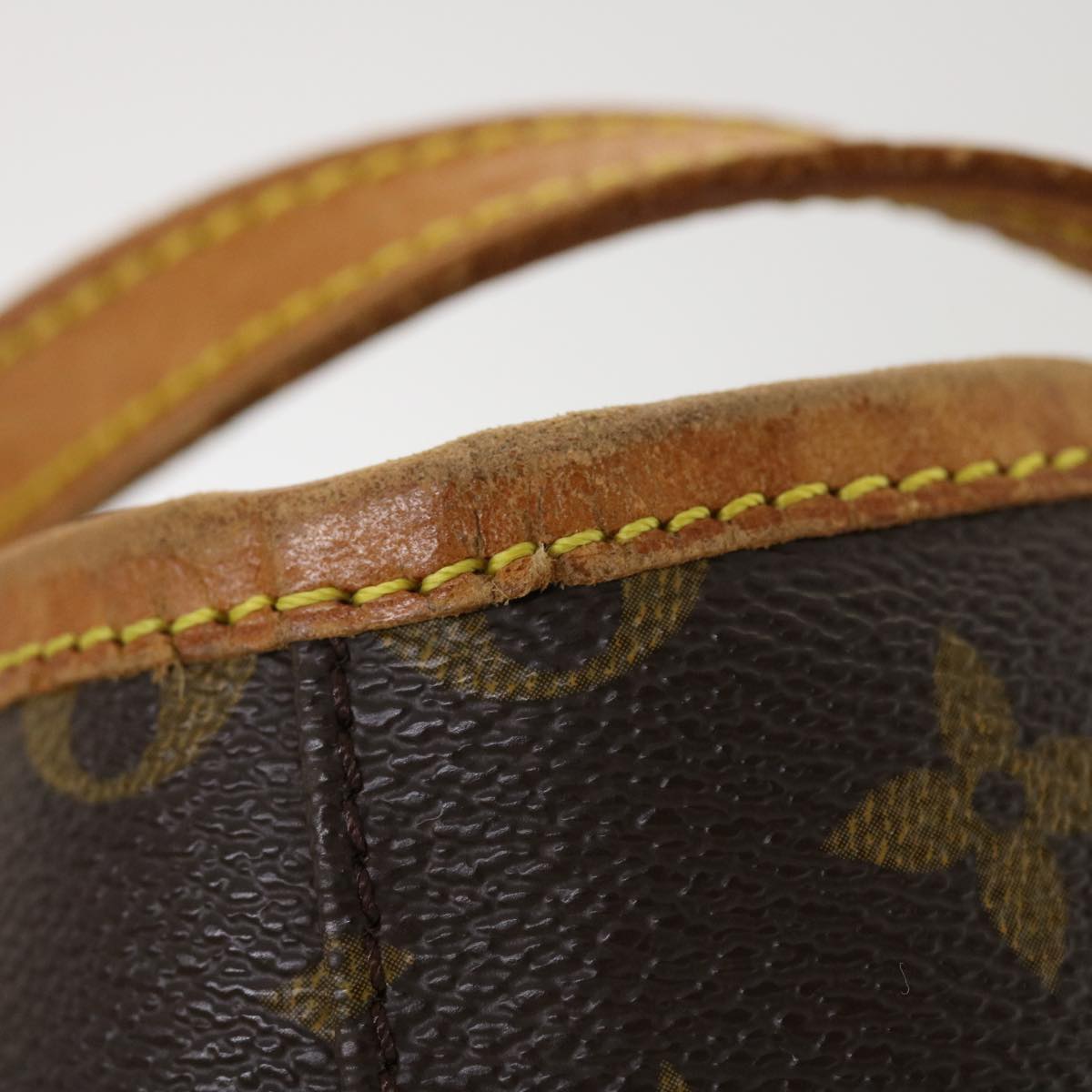 LOUIS VUITTON Monogram Bucket PM Shoulder Bag M42238 LV Auth yk6456