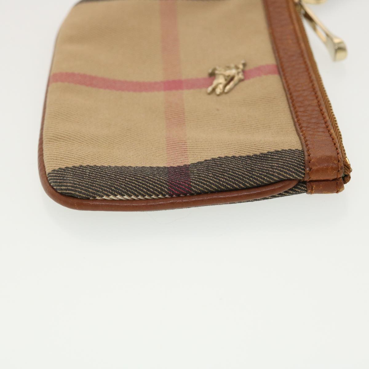 BURBERRY Nova Check Pouch Nylon Beige ITPELCRM9SCA Auth yk6494