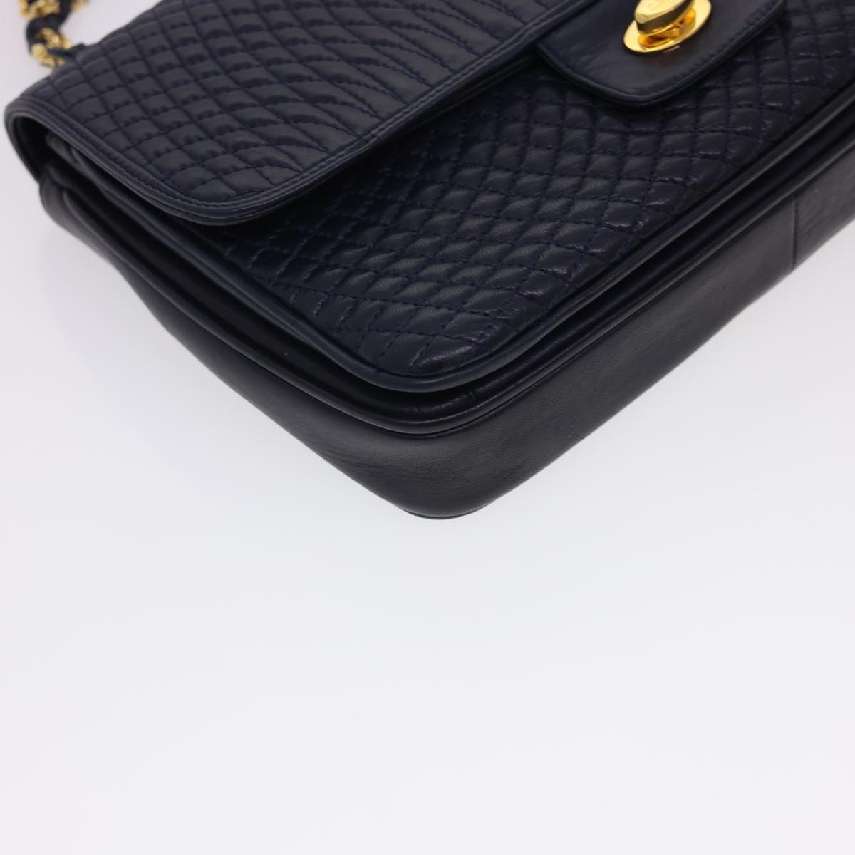 BALLY Quilted Chain Shoulder Bag Leather Navy Auth yk6540