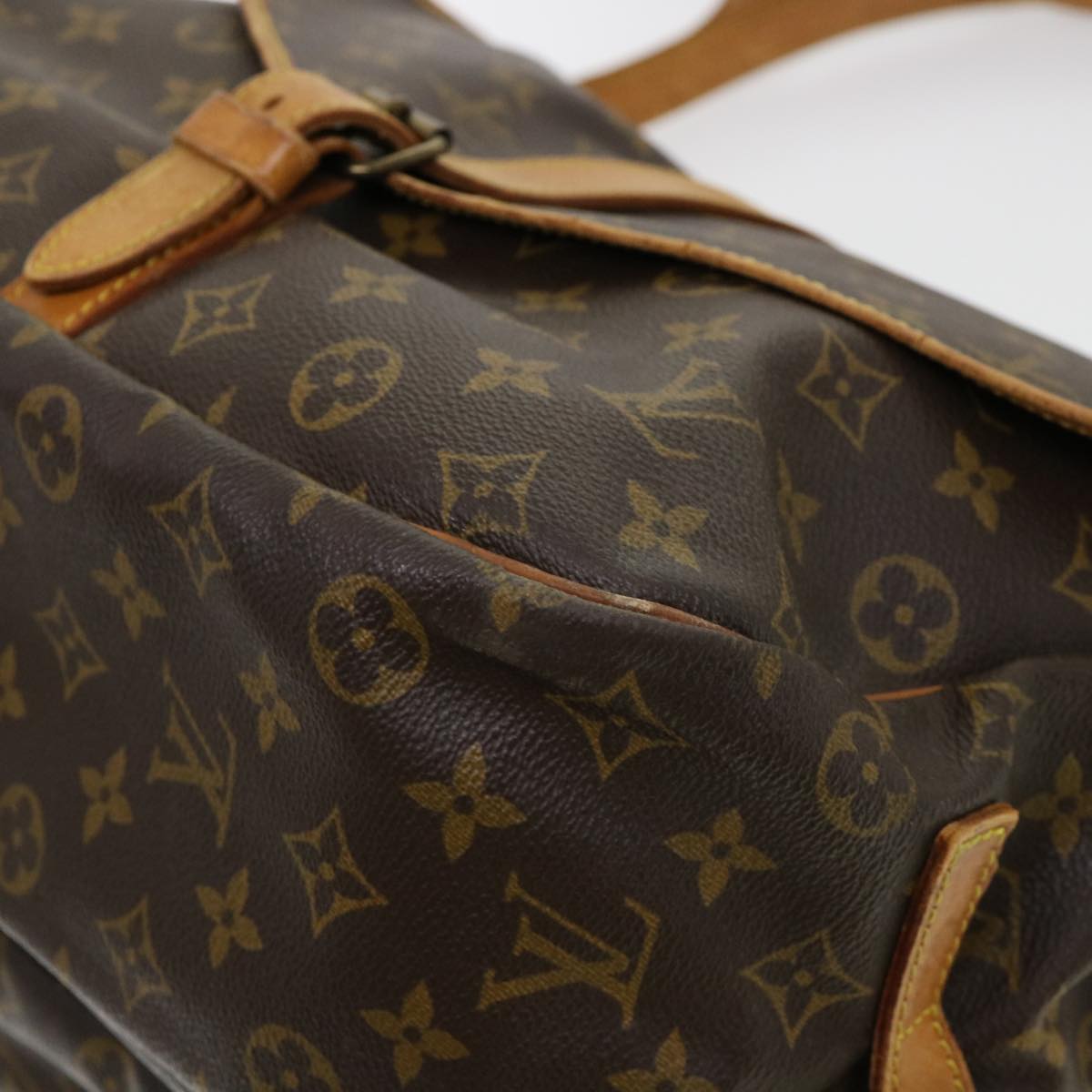 LOUIS VUITTON Monogram Saumur 35 Shoulder Bag M42254 LV Auth yk6586