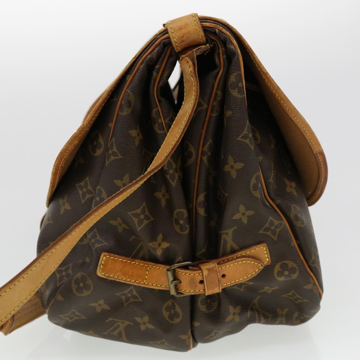 LOUIS VUITTON Monogram Saumur 35 Shoulder Bag M42254 LV Auth yk6586