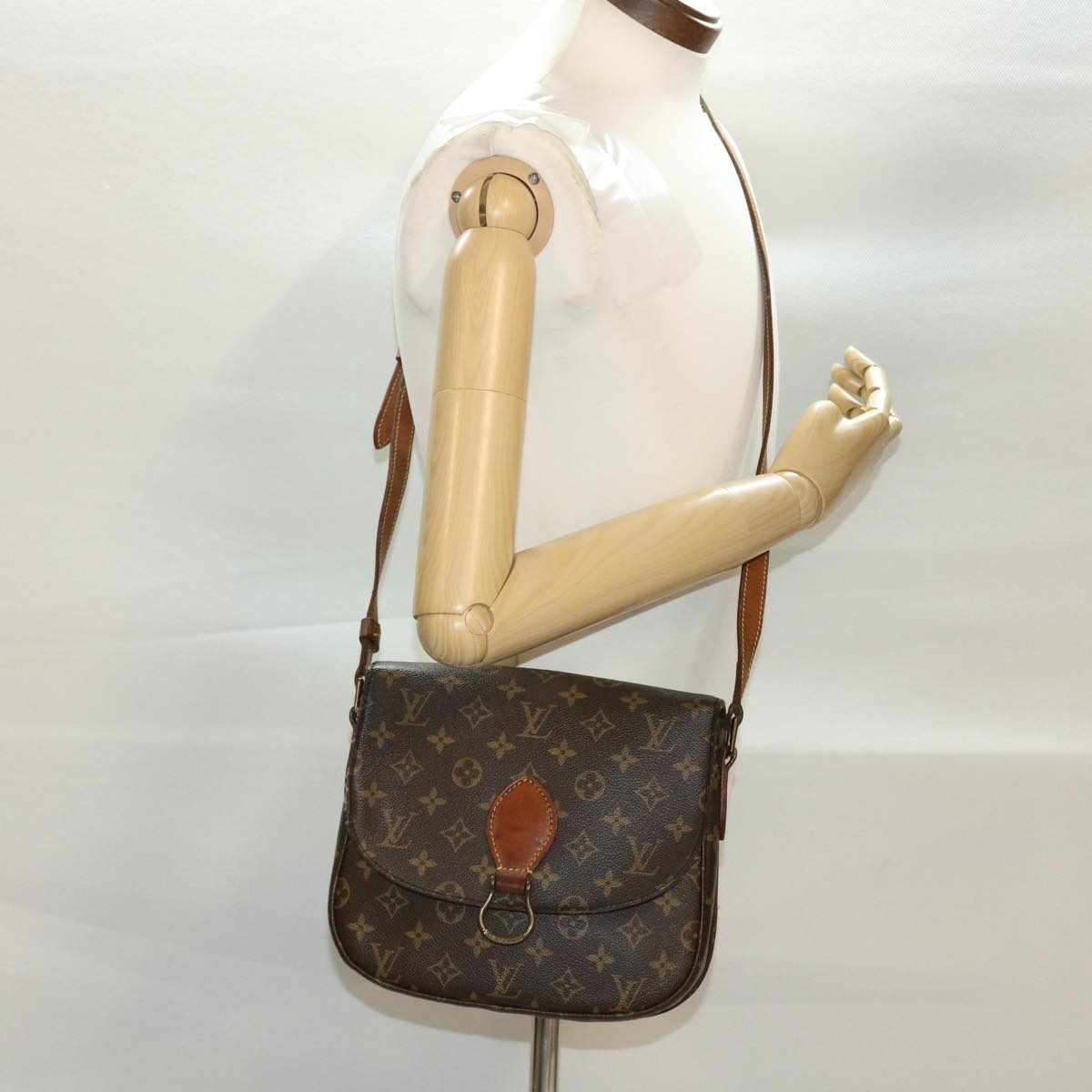 LOUIS VUITTON Monogram Saint Cloud GM Shoulder Bag M51242 LV Auth yk6638B