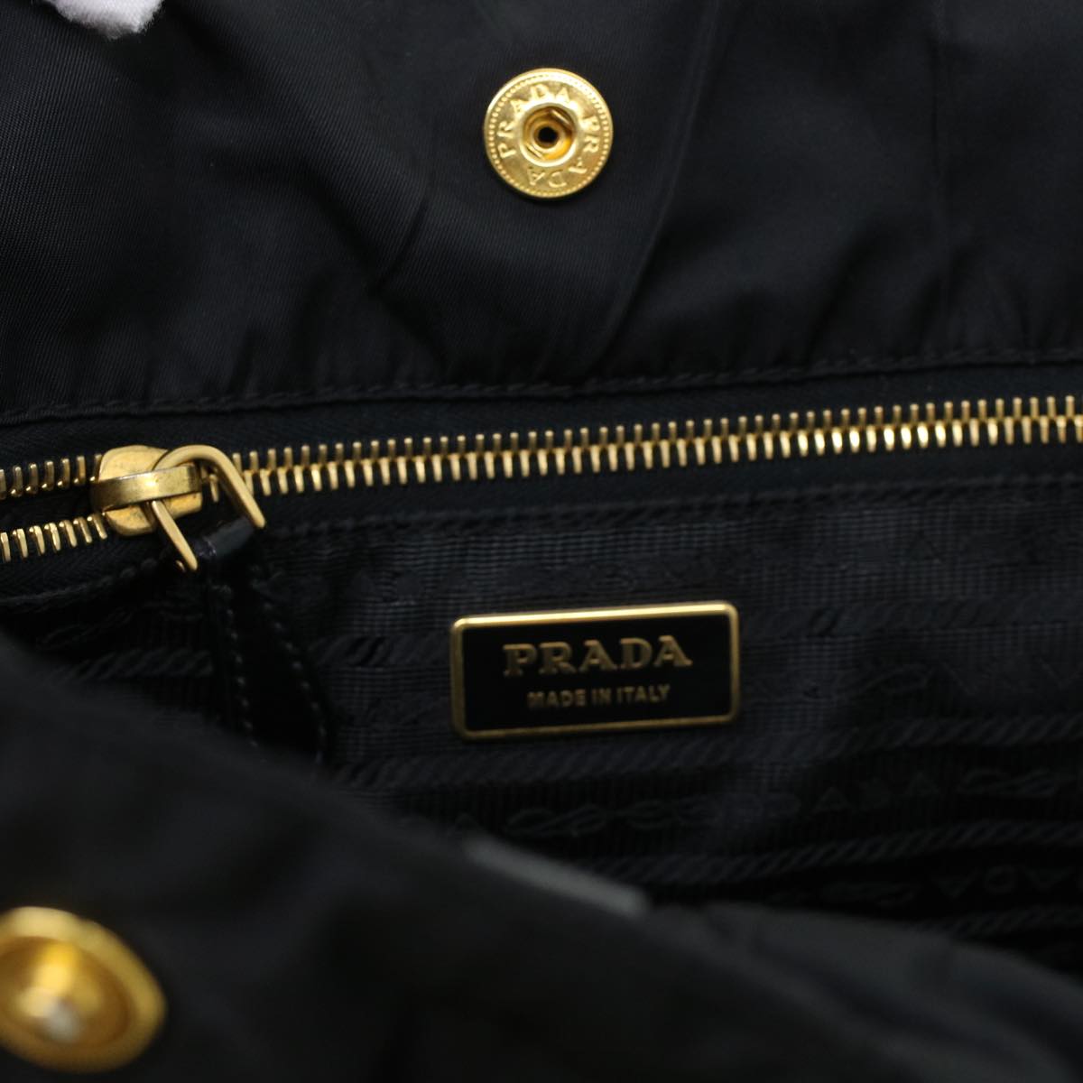 PRADA Quilted Hand Bag Nylon Black Auth yk6745B