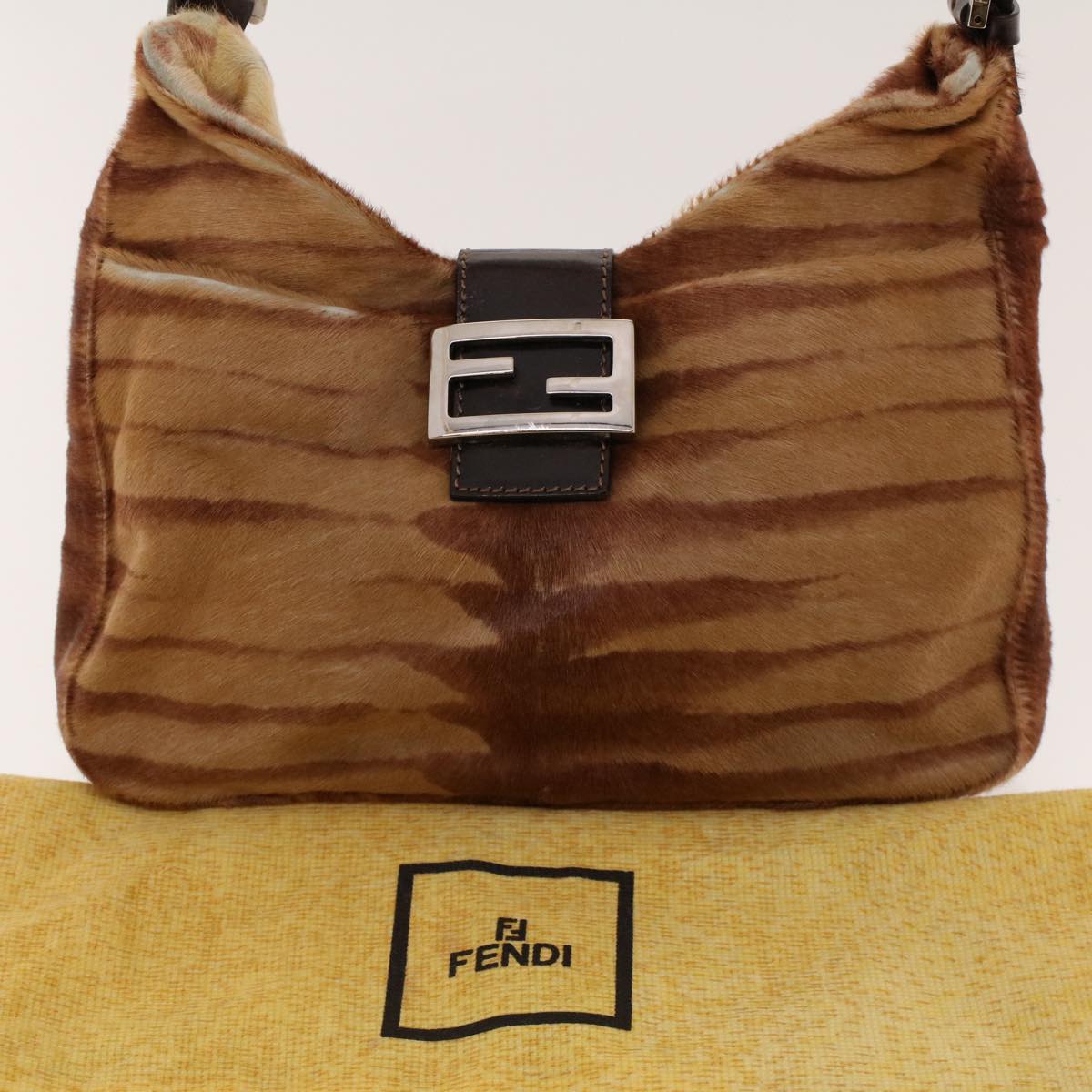 FENDI Mamma Baguette Shoulder Bag Harako leather Brown 2354/26569 Auth yk6885B