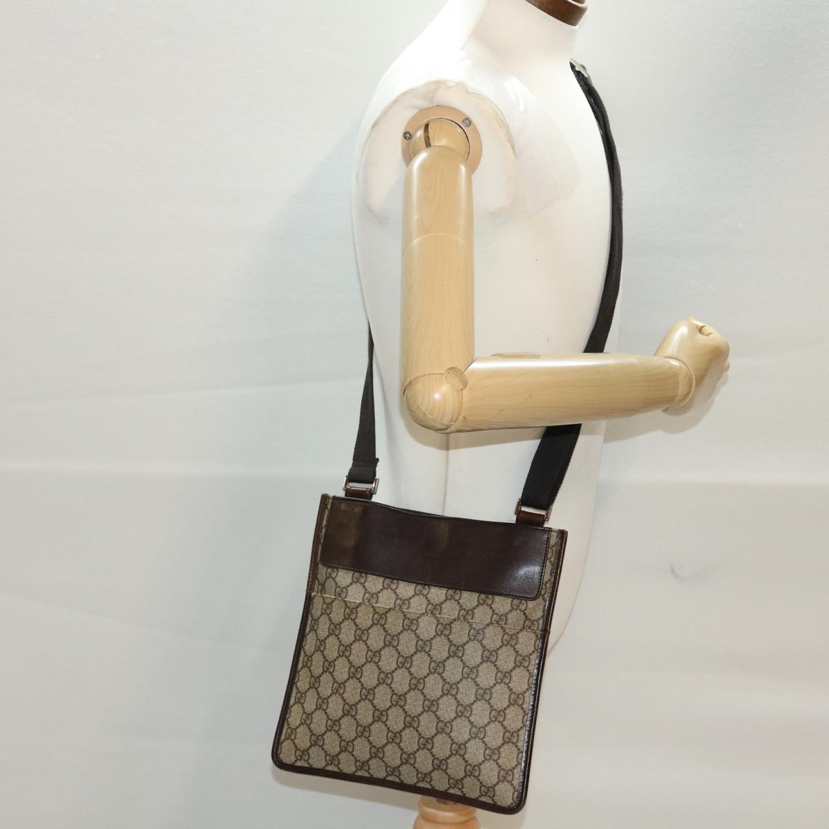 GUCCI GG Canvas Shoulder Bag PVC Leather Beige 27639 Auth yk7163